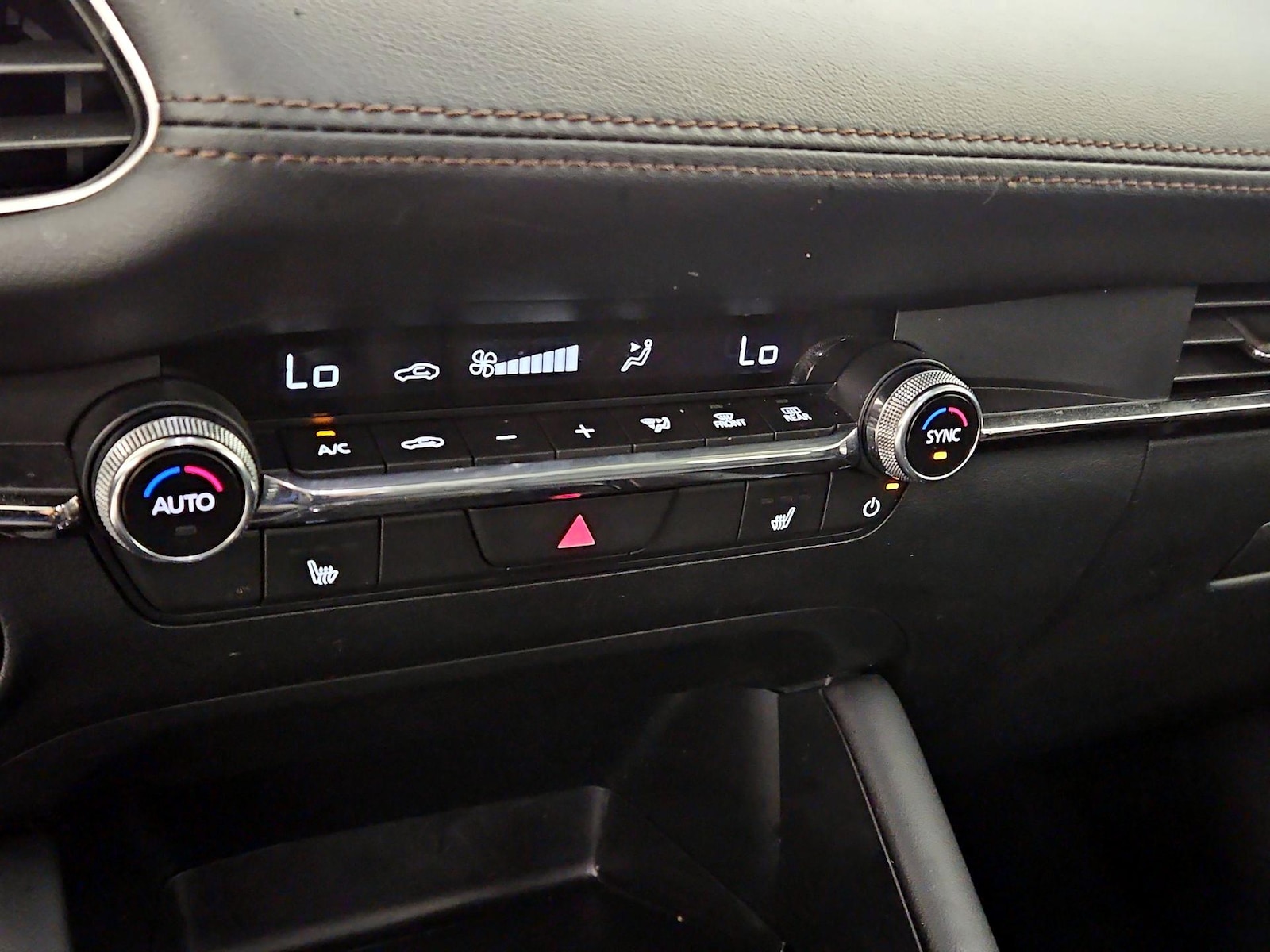 2025 Mazda Mazda3 Preferred - Photo 17