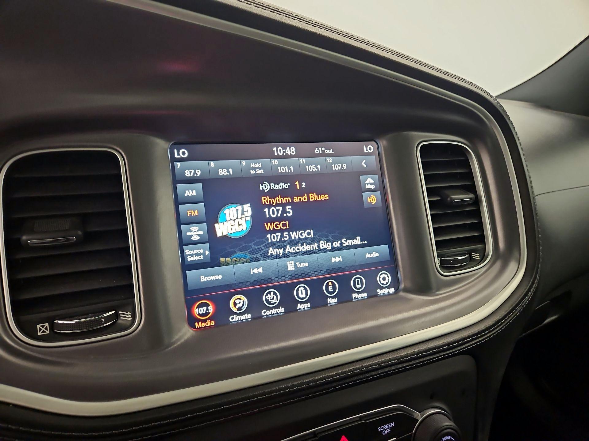 Thumbnail: 2020 Dodge Charger - 16