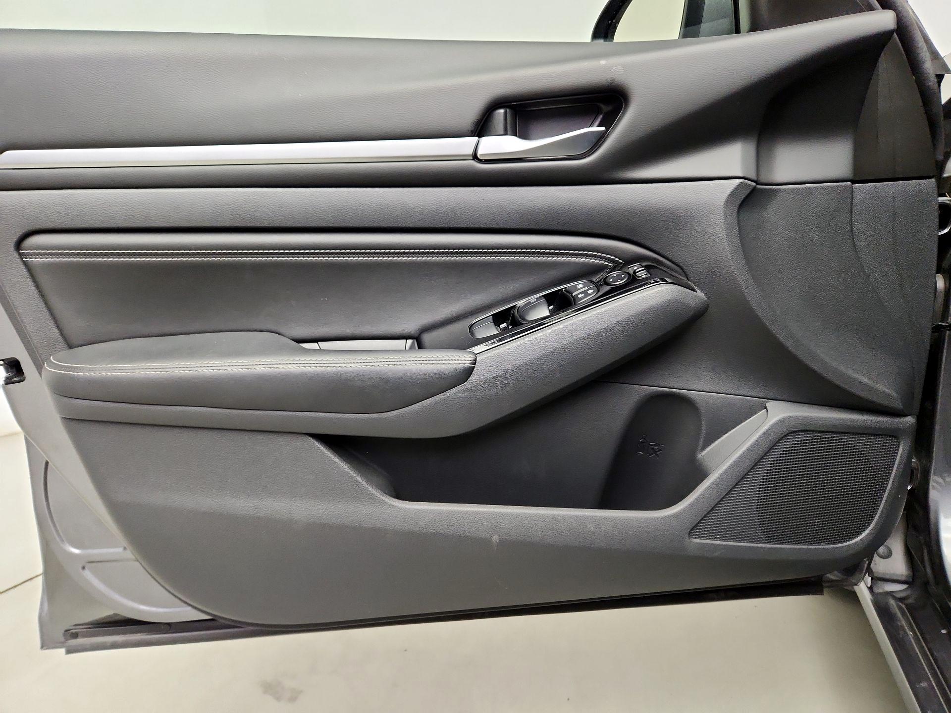 Thumbnail: 2023 Nissan Altima - 12