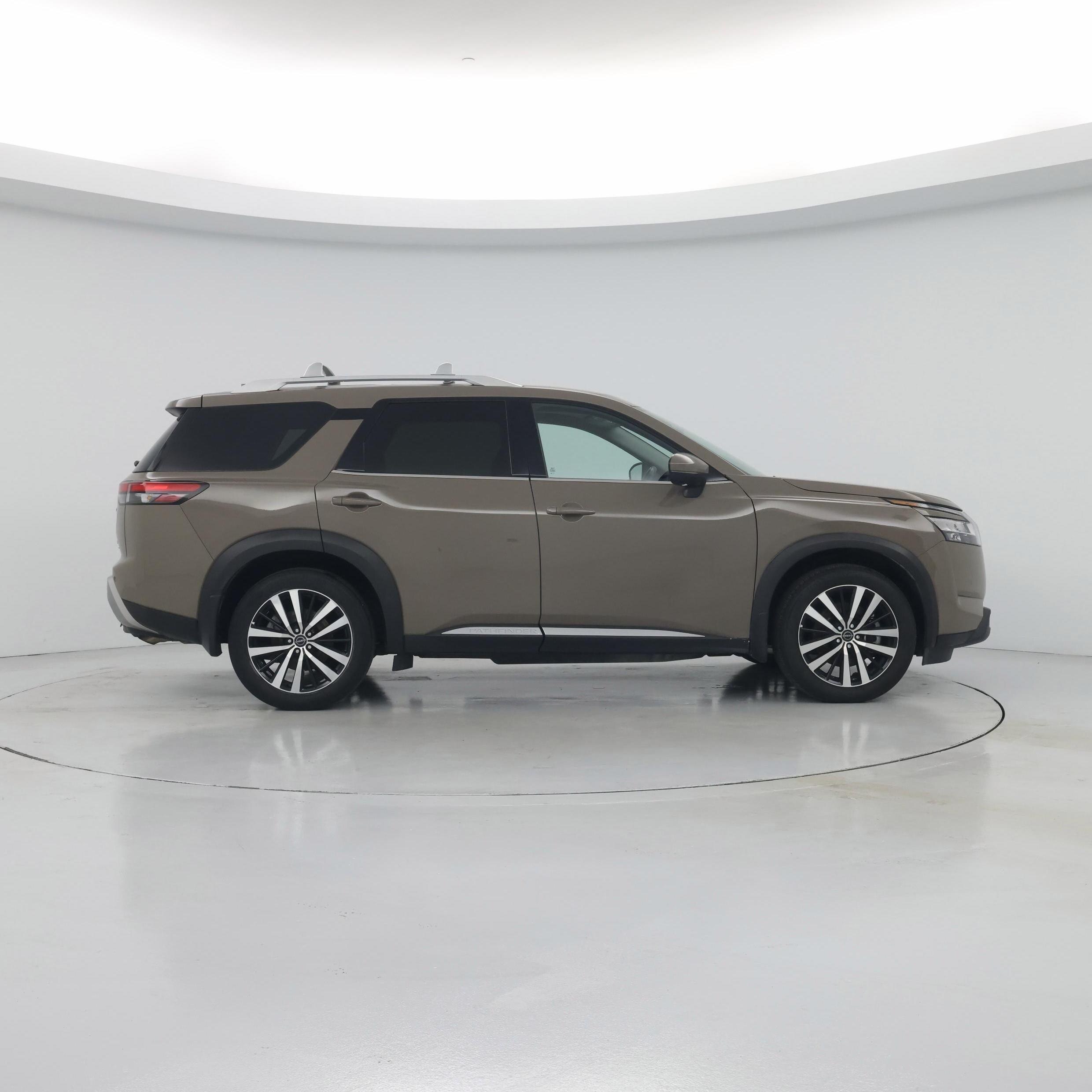 Thumbnail: 2023 Nissan Pathfinder - 7