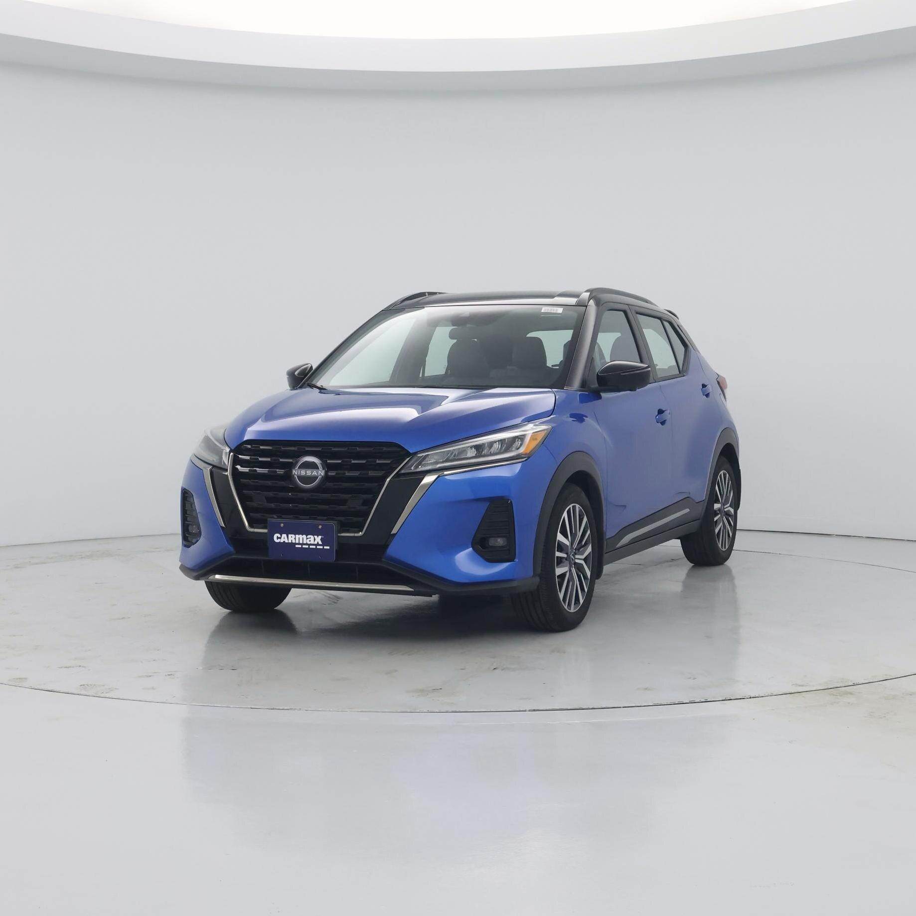 Thumbnail: 2023 Nissan Kicks - 4