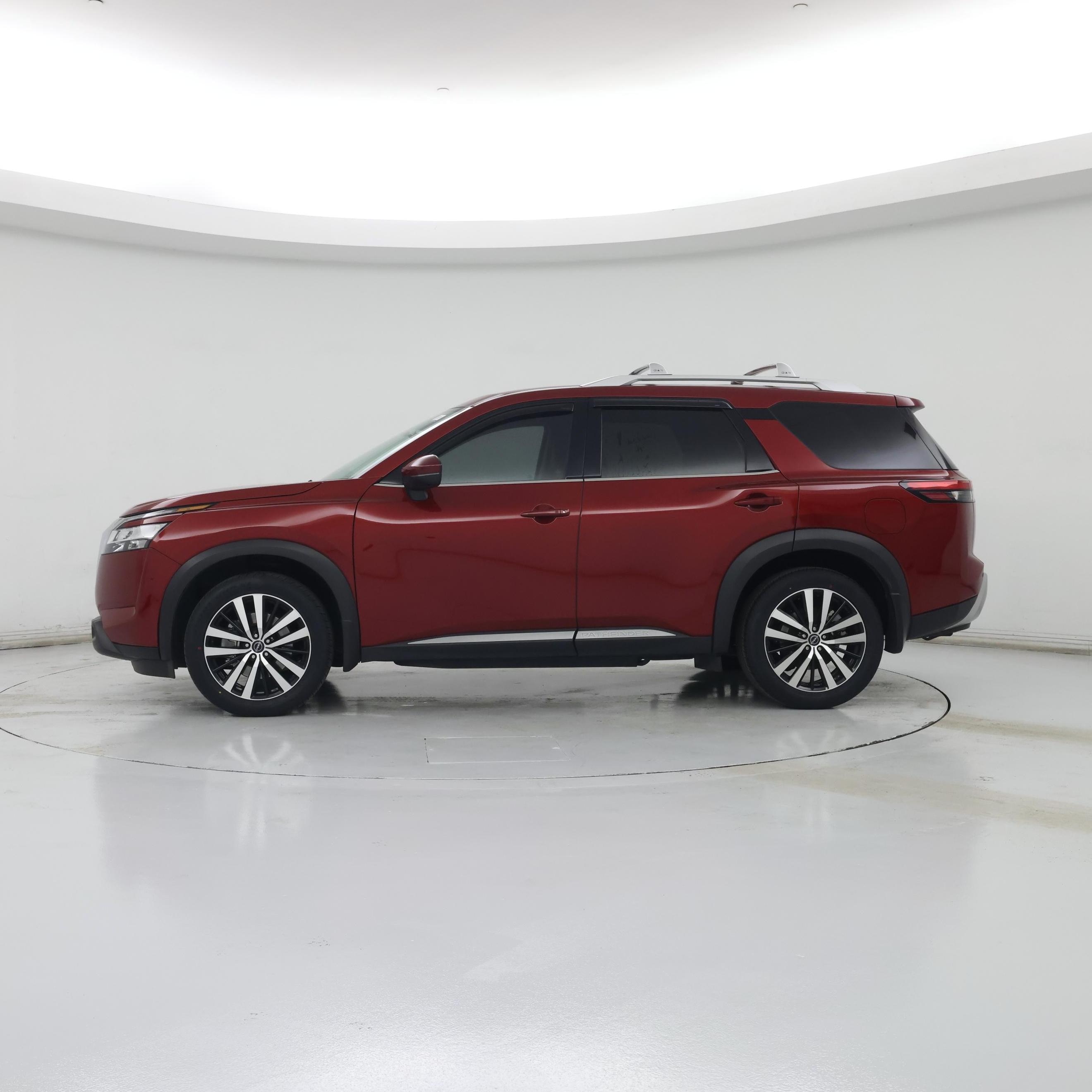 Thumbnail: 2023 Nissan Pathfinder - 3