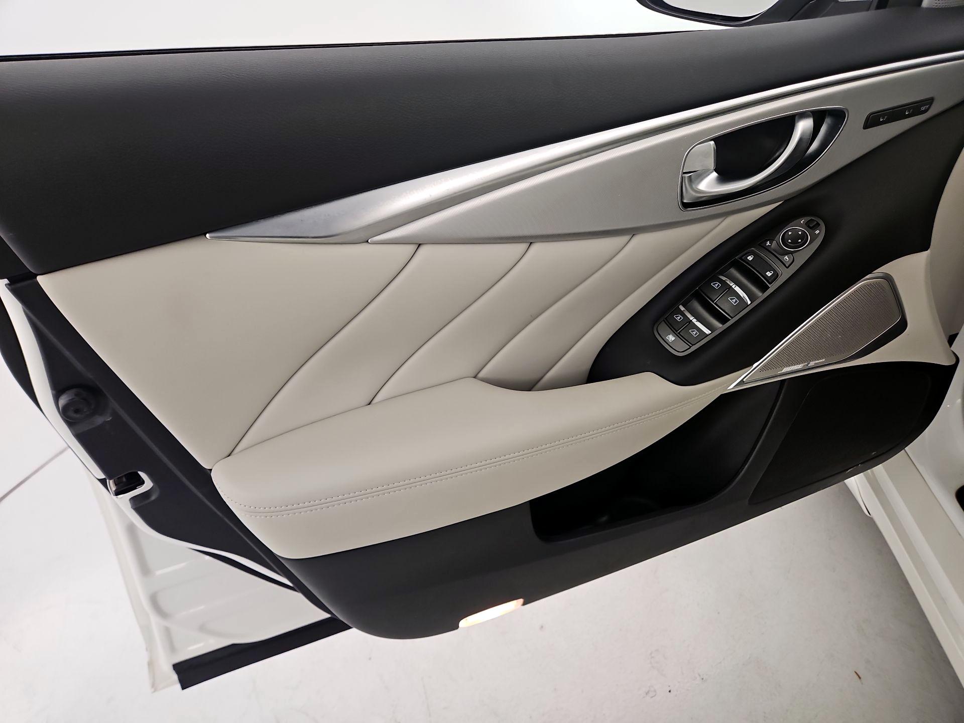 Thumbnail: 2023 INFINITI Q50 - 12