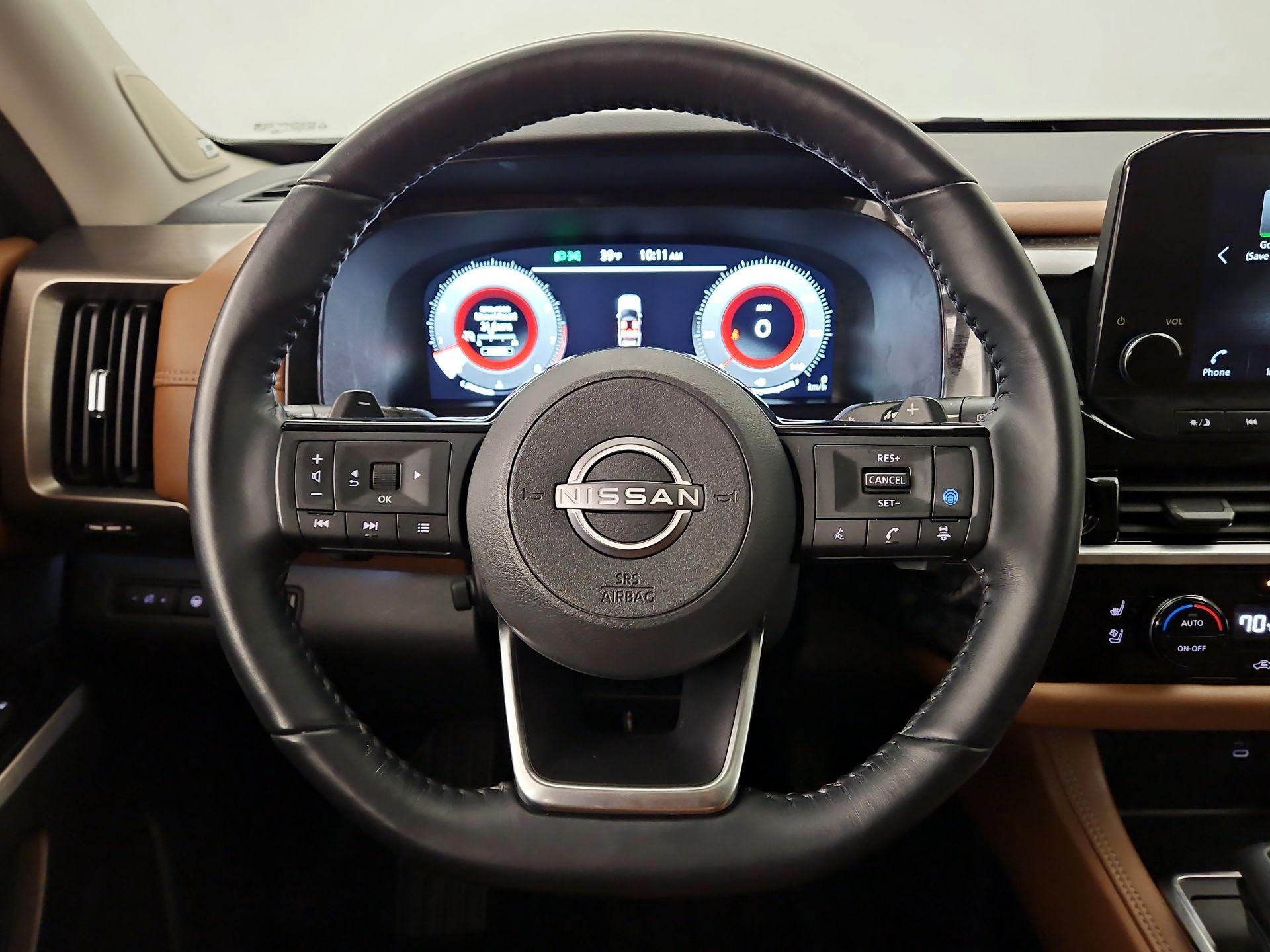 Thumbnail: 2023 Nissan Pathfinder - 10