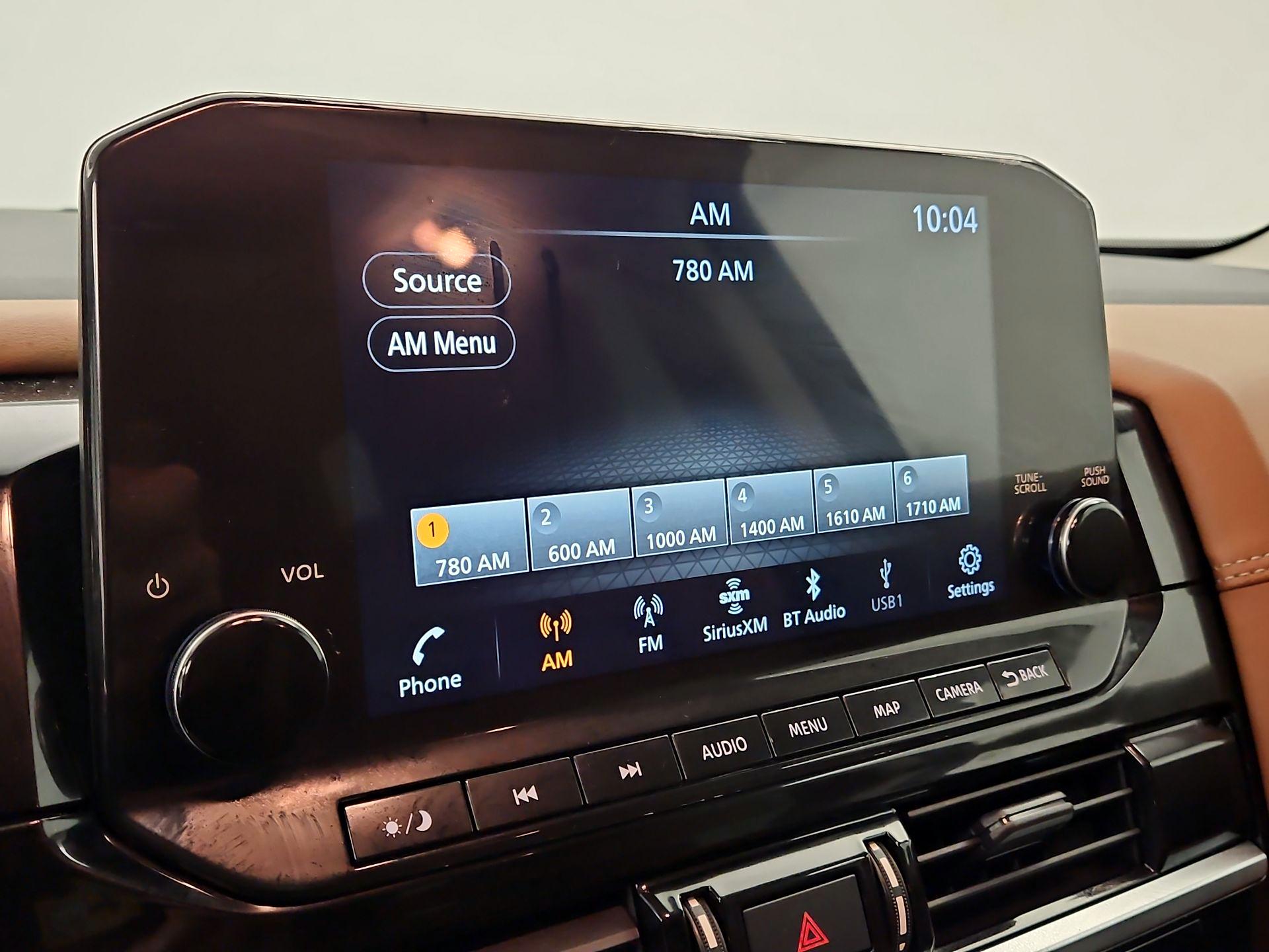 Thumbnail: 2023 Nissan Pathfinder - 16