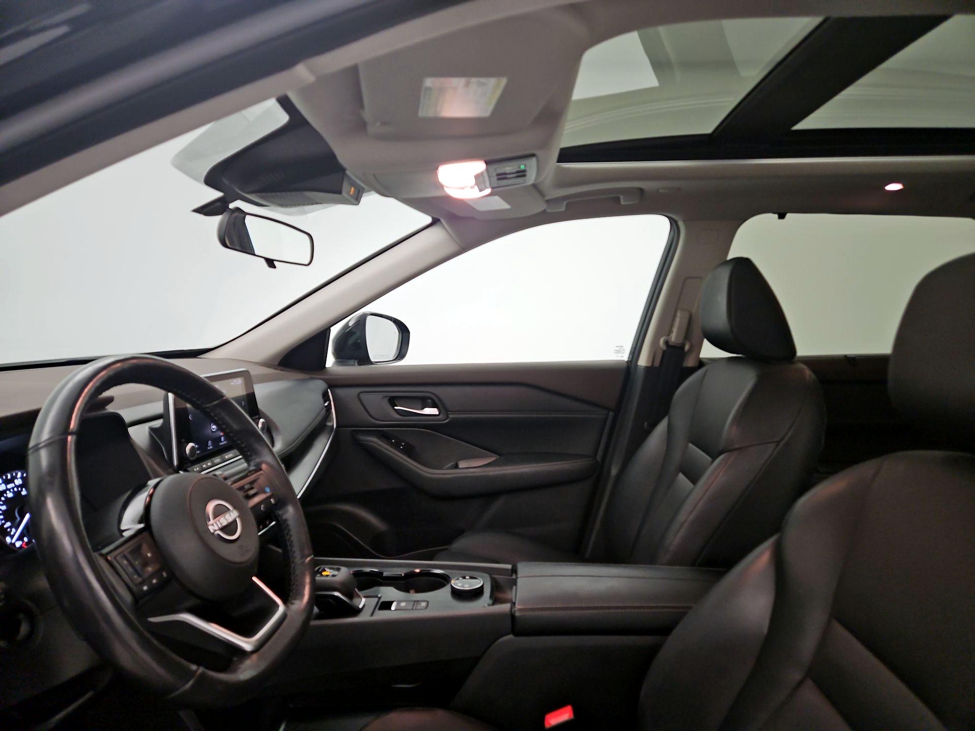 Thumbnail: 2023 Nissan Rogue - 12