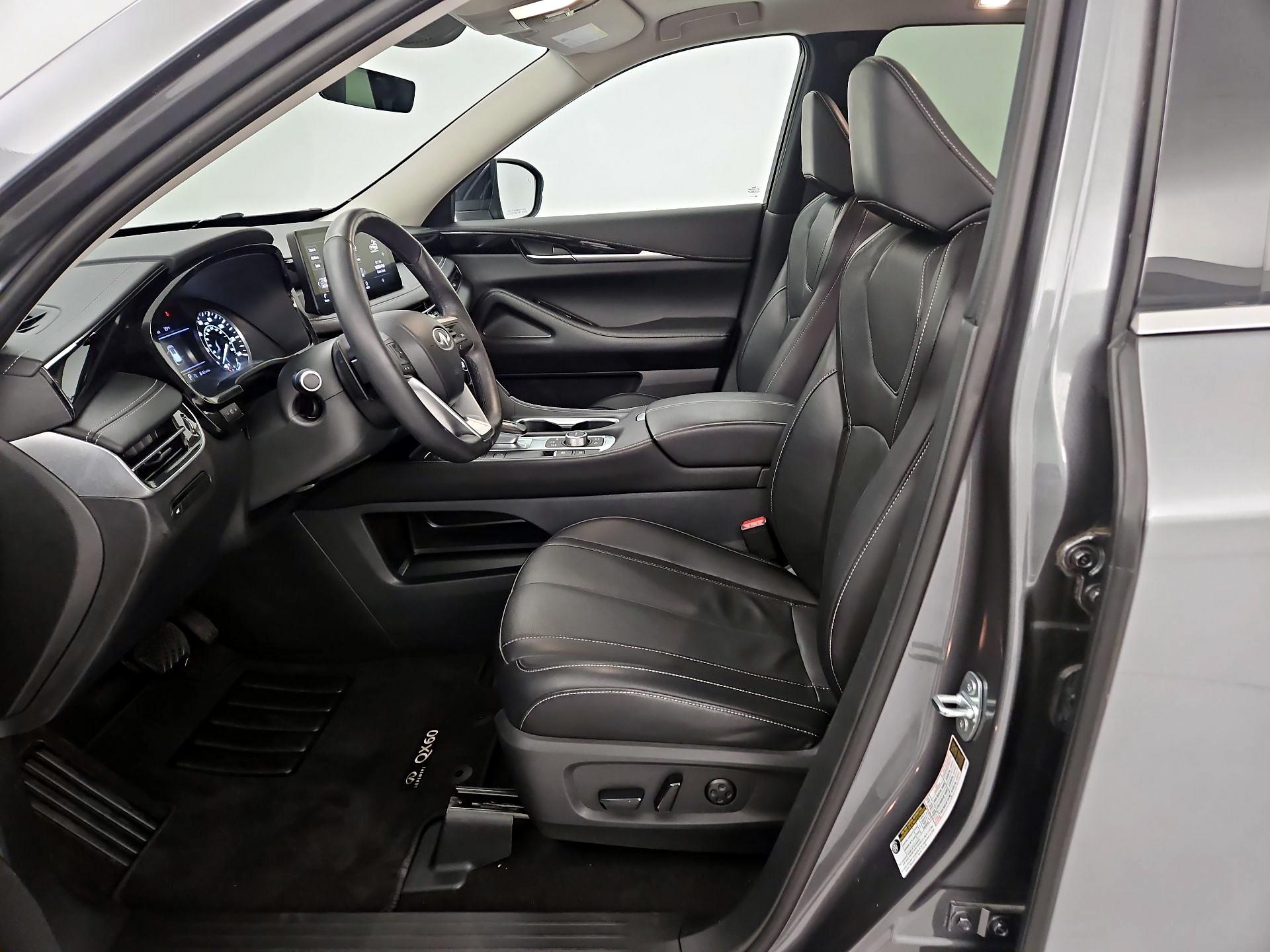 Thumbnail: 2023 INFINITI QX60 - 11