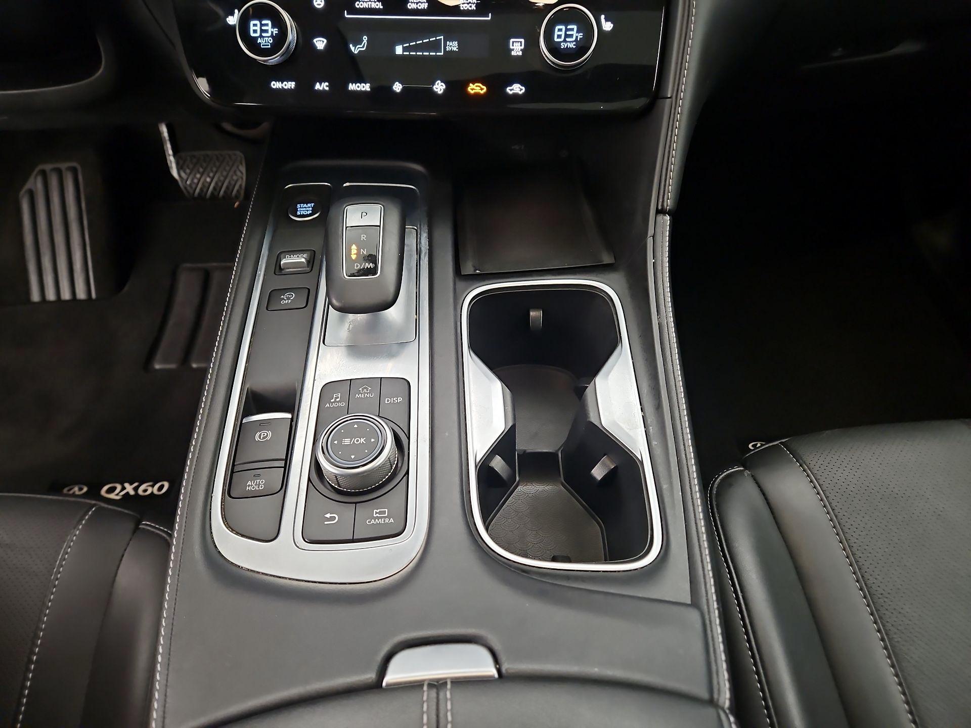 Thumbnail: 2023 INFINITI QX60 - 16