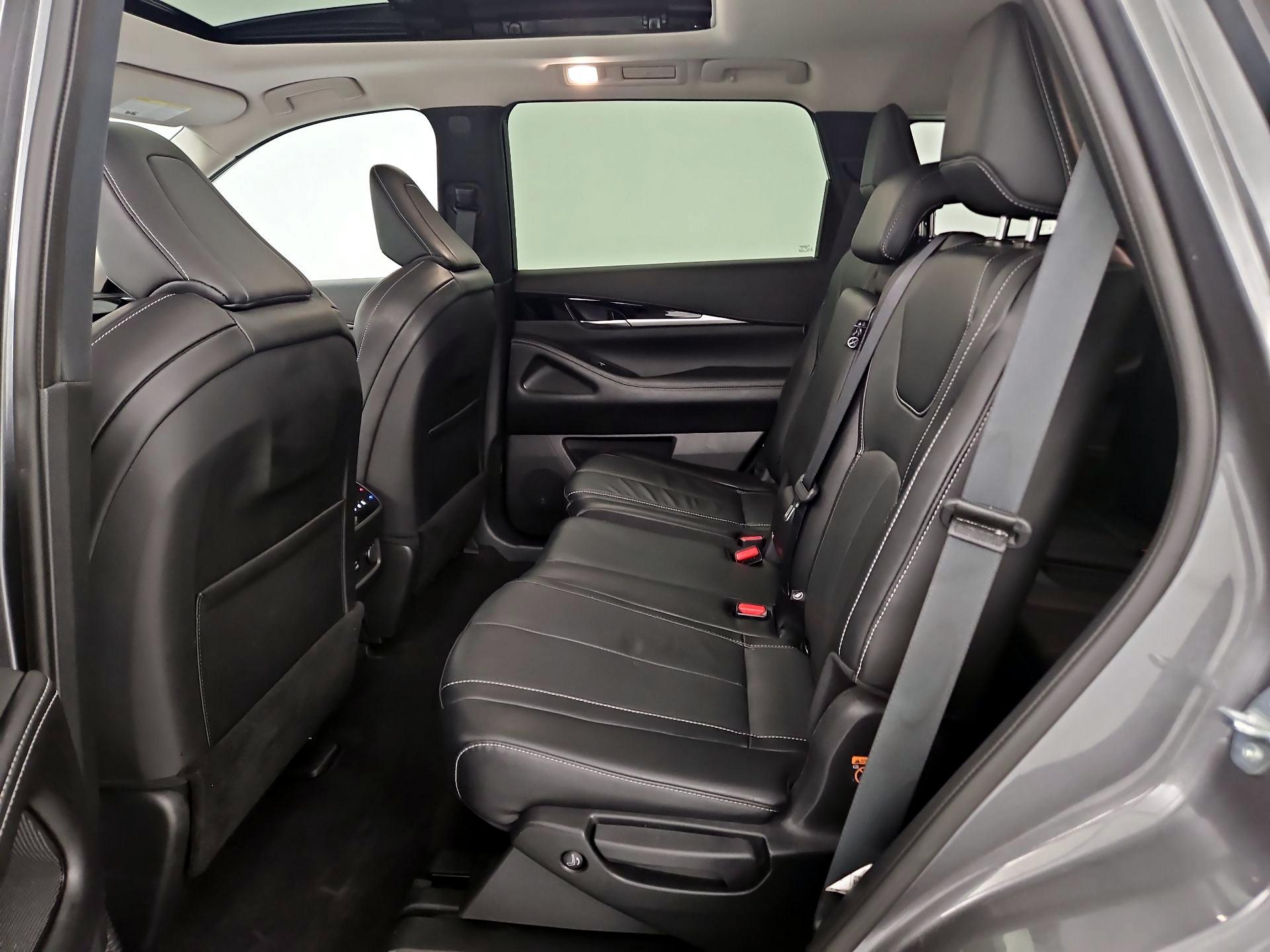 Thumbnail: 2023 INFINITI QX60 - 19