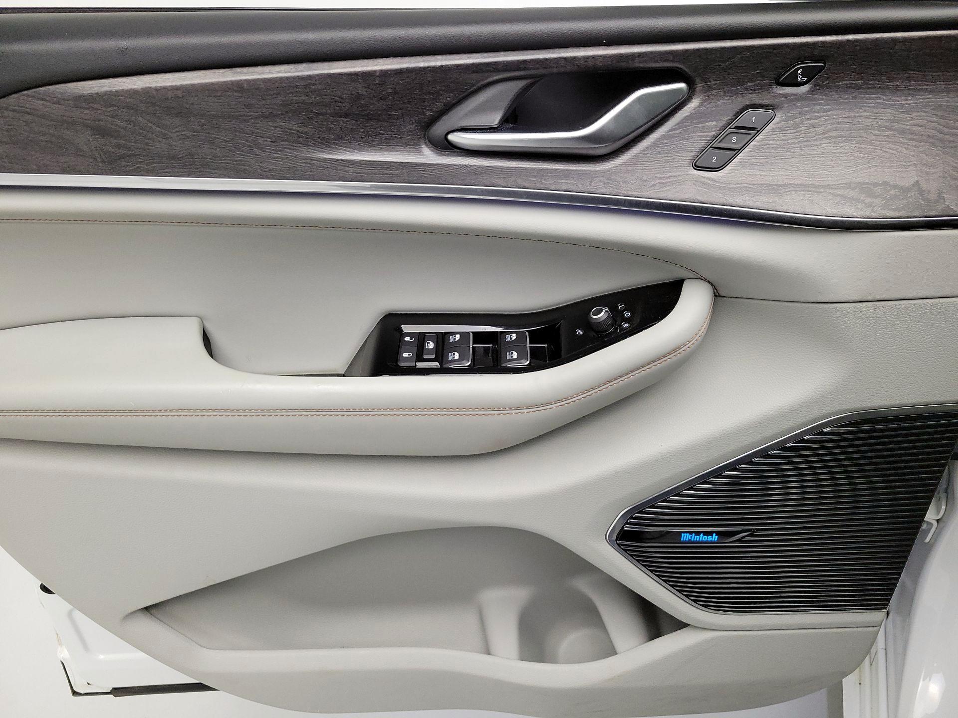 Thumbnail: 2022 Jeep Grand Cherokee L - 12