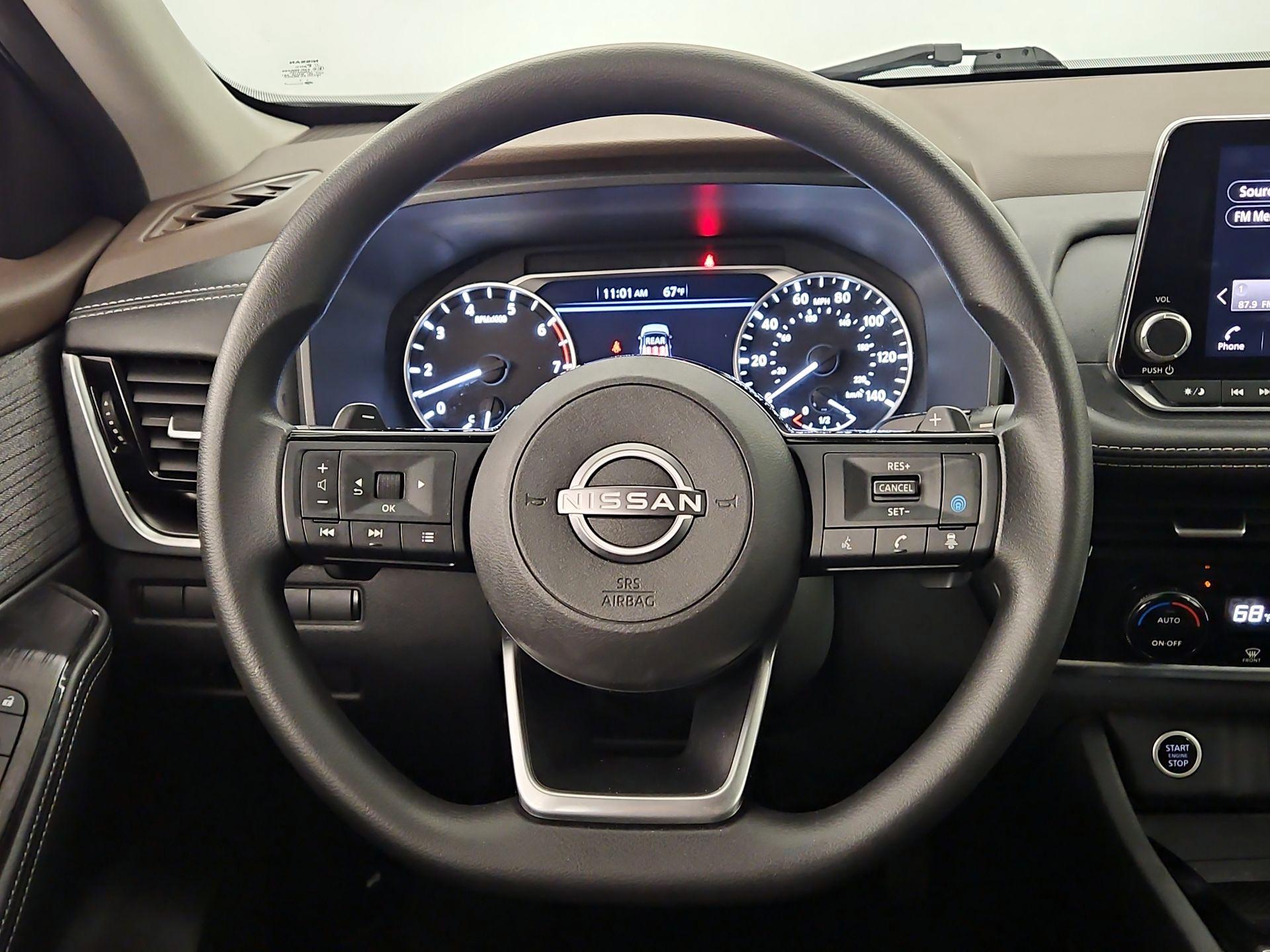 Thumbnail: 2023 Nissan Rogue - 10