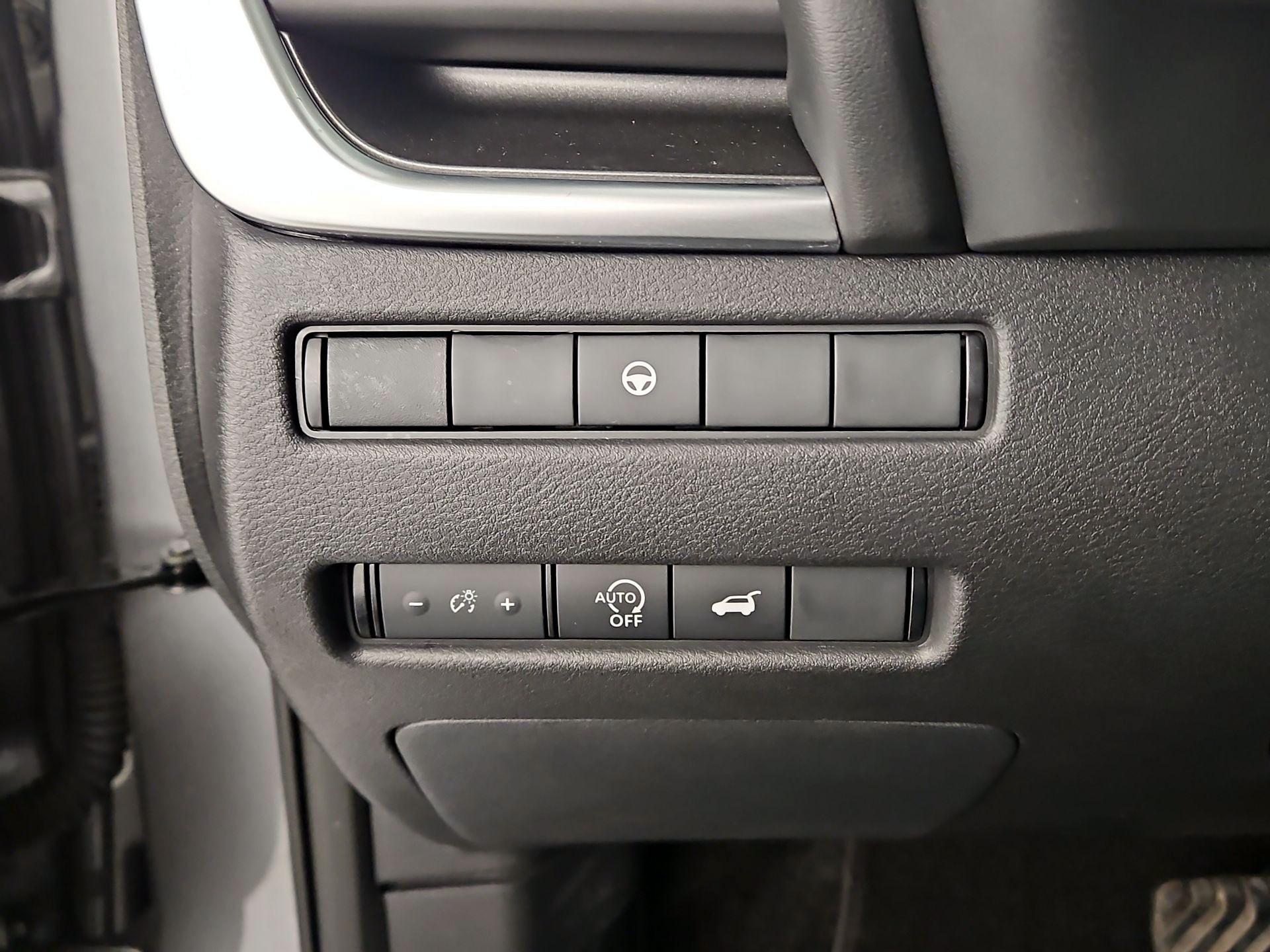 Thumbnail: 2023 Nissan Rogue - 13