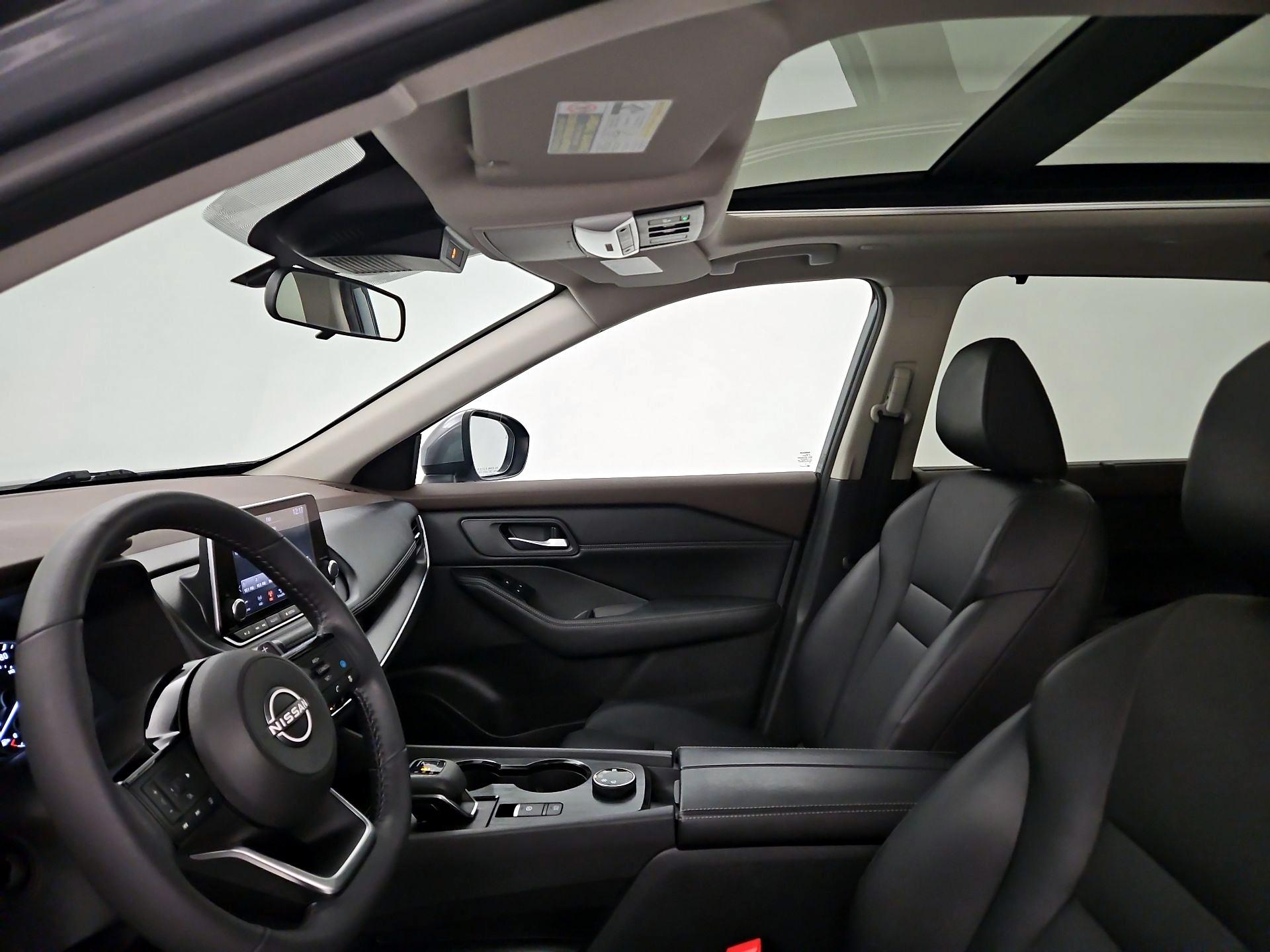 Thumbnail: 2023 Nissan Rogue - 19