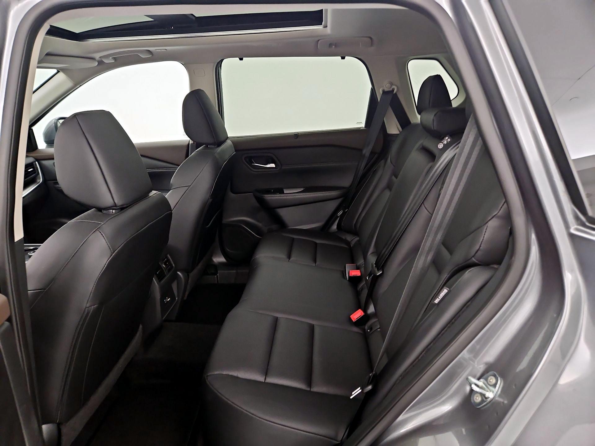 Thumbnail: 2023 Nissan Rogue - 20