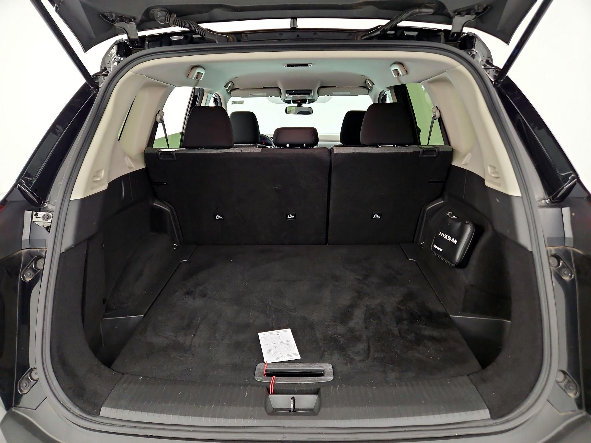 Thumbnail: 2023 Nissan Rogue - 20