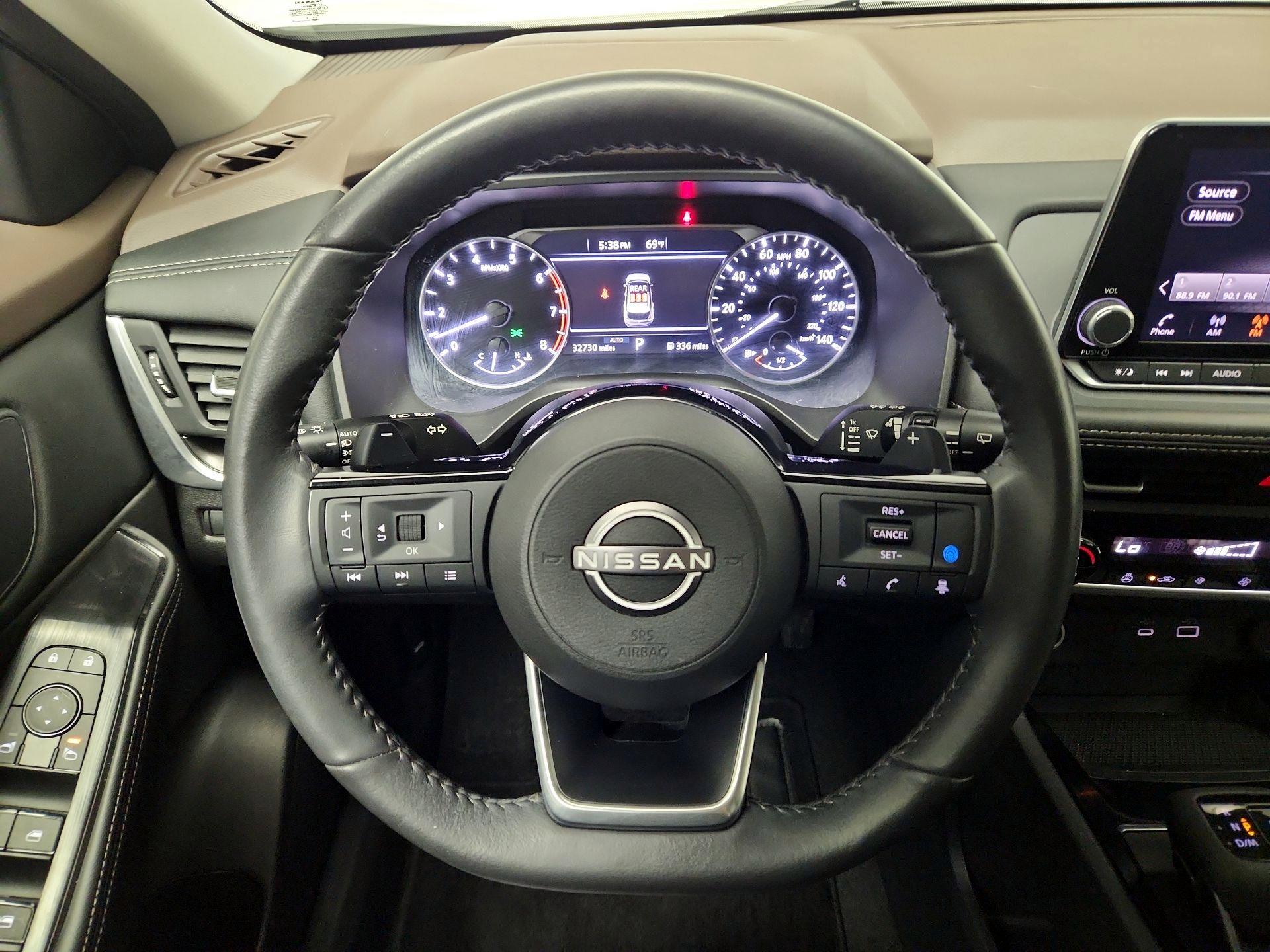 Thumbnail: 2023 Nissan Rogue - 10