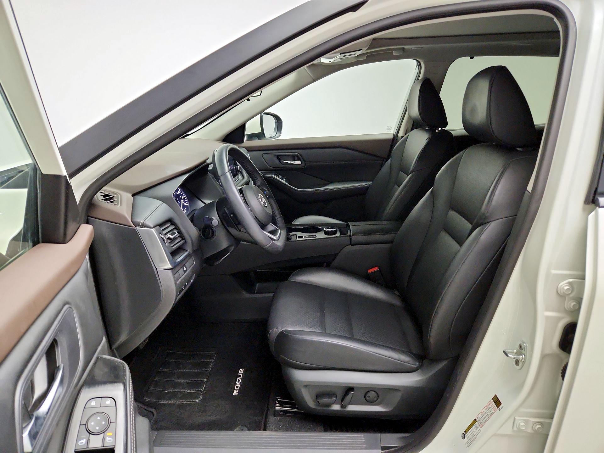 Thumbnail: 2023 Nissan Rogue - 11