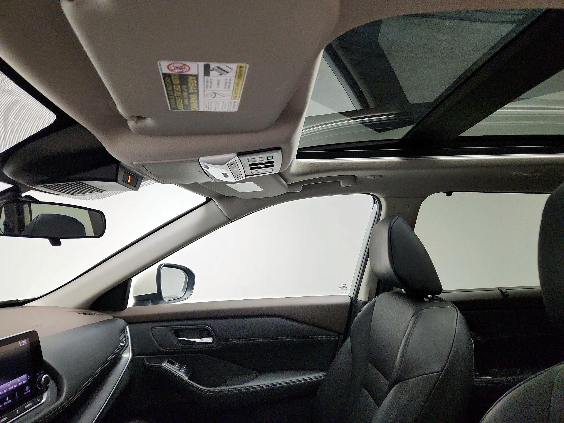 Thumbnail: 2023 Nissan Rogue - 19