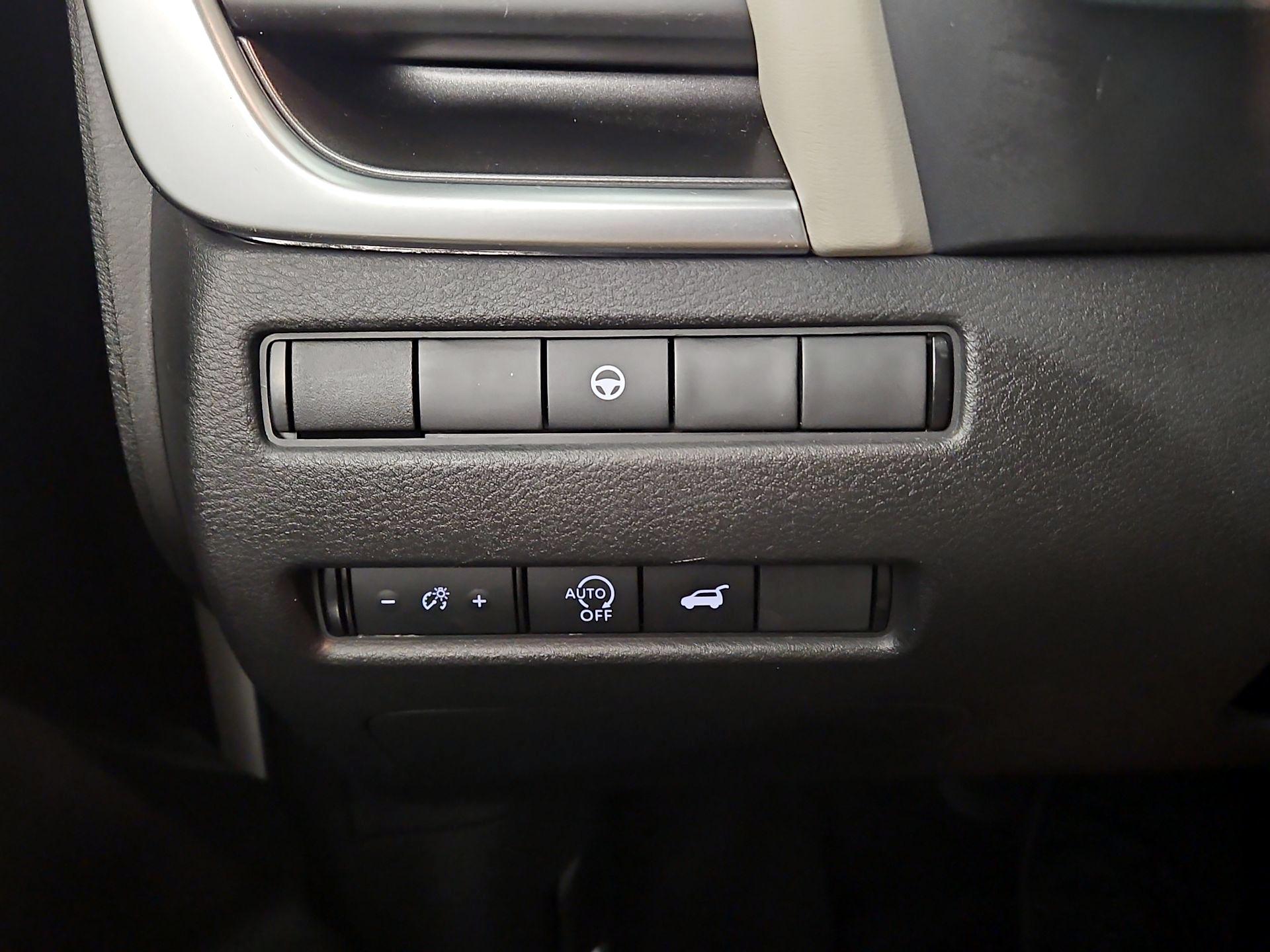 Thumbnail: 2023 Nissan Rogue - 13