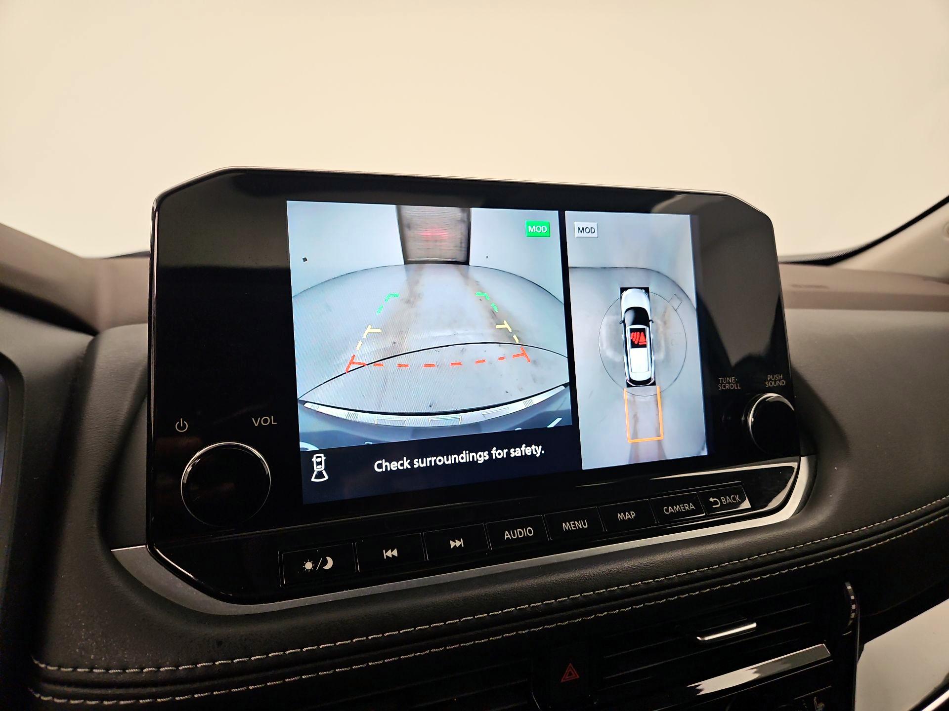 Thumbnail: 2023 Nissan Rogue - 15