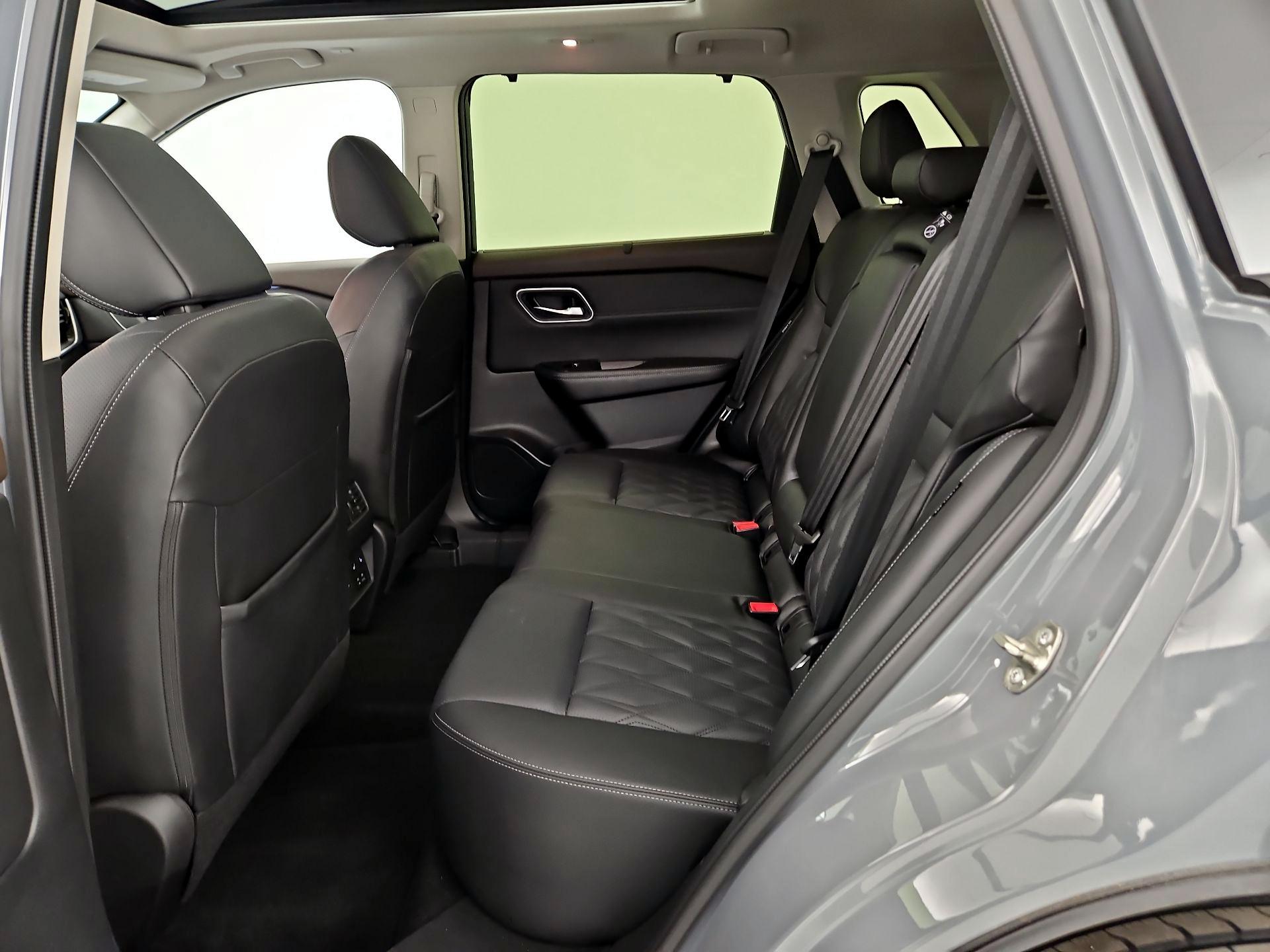 Thumbnail: 2023 Nissan Rogue - 20