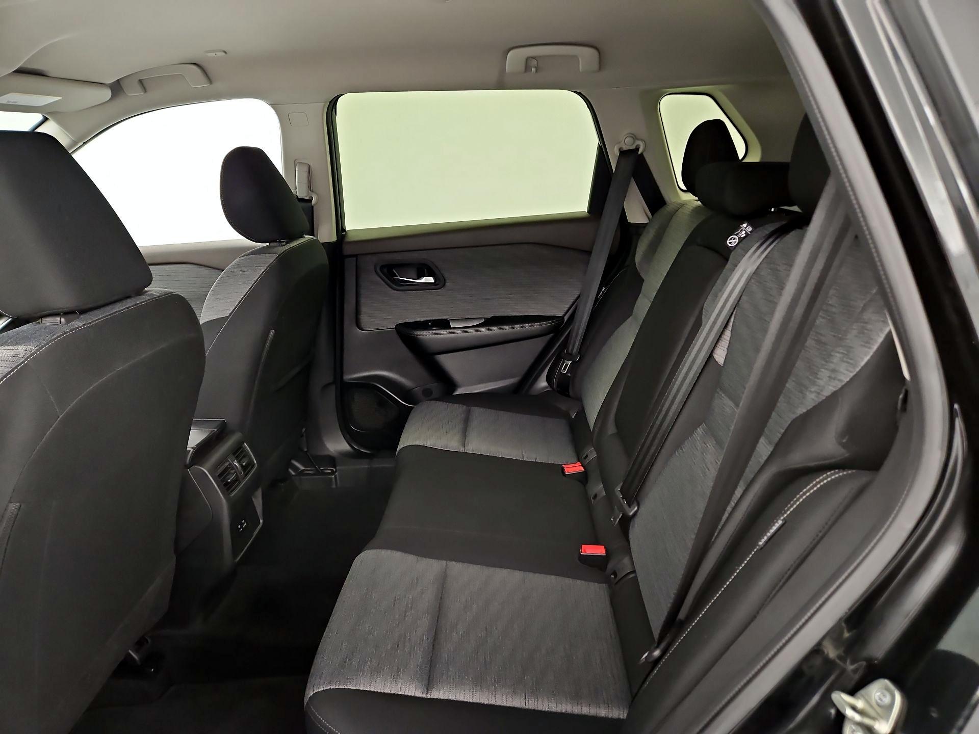 Thumbnail: 2023 Nissan Rogue - 19