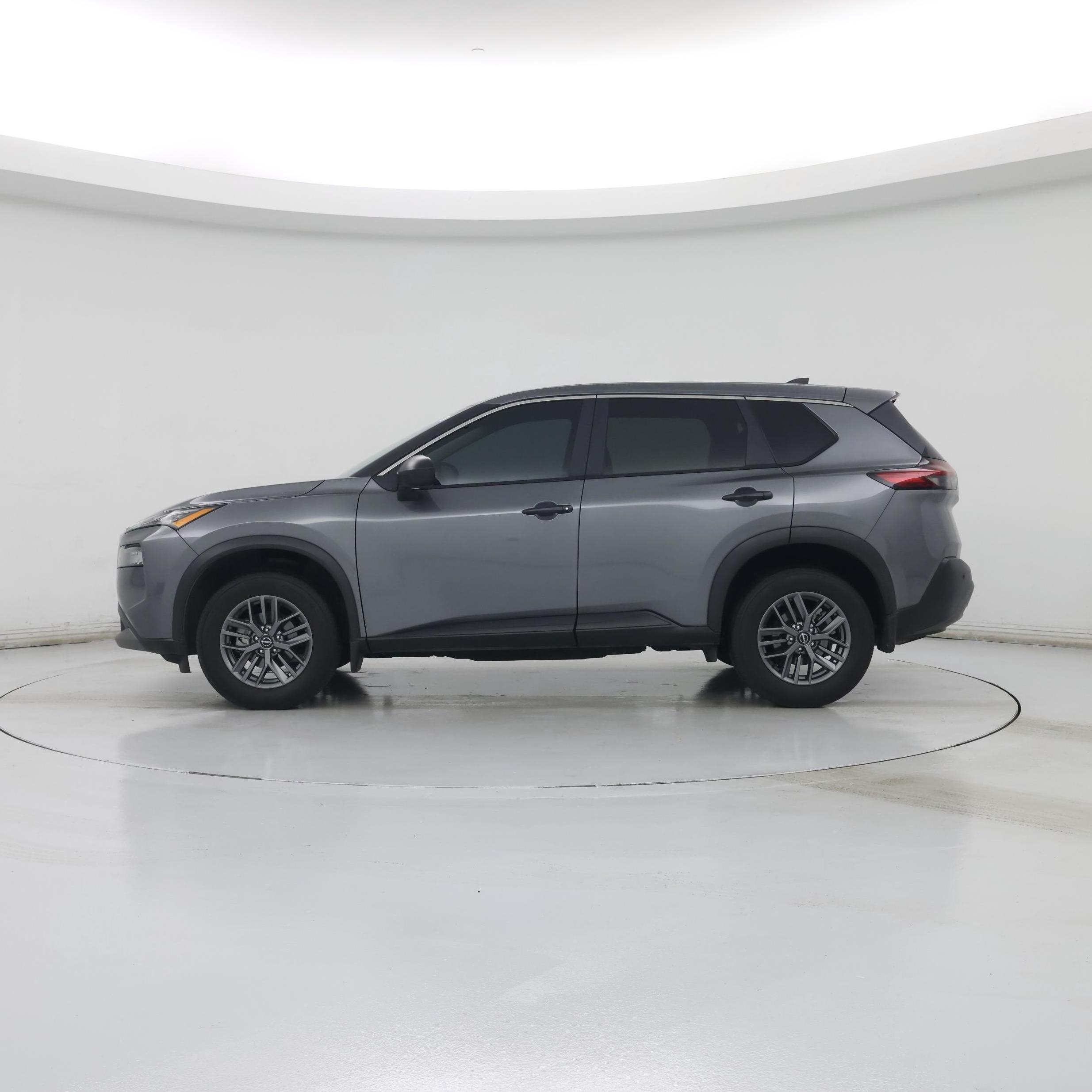 Thumbnail: 2023 Nissan Rogue - 3