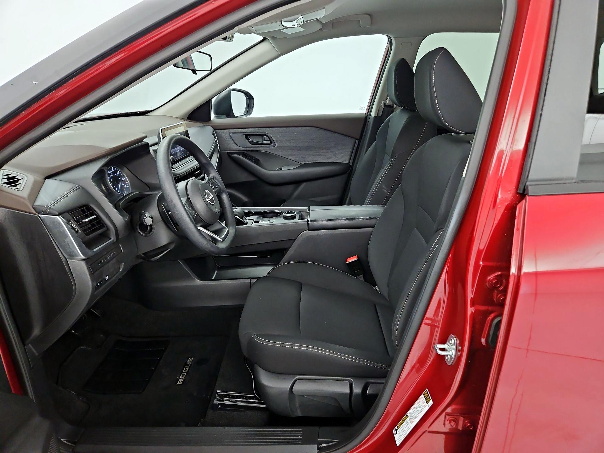 Thumbnail: 2023 Nissan Rogue - 11