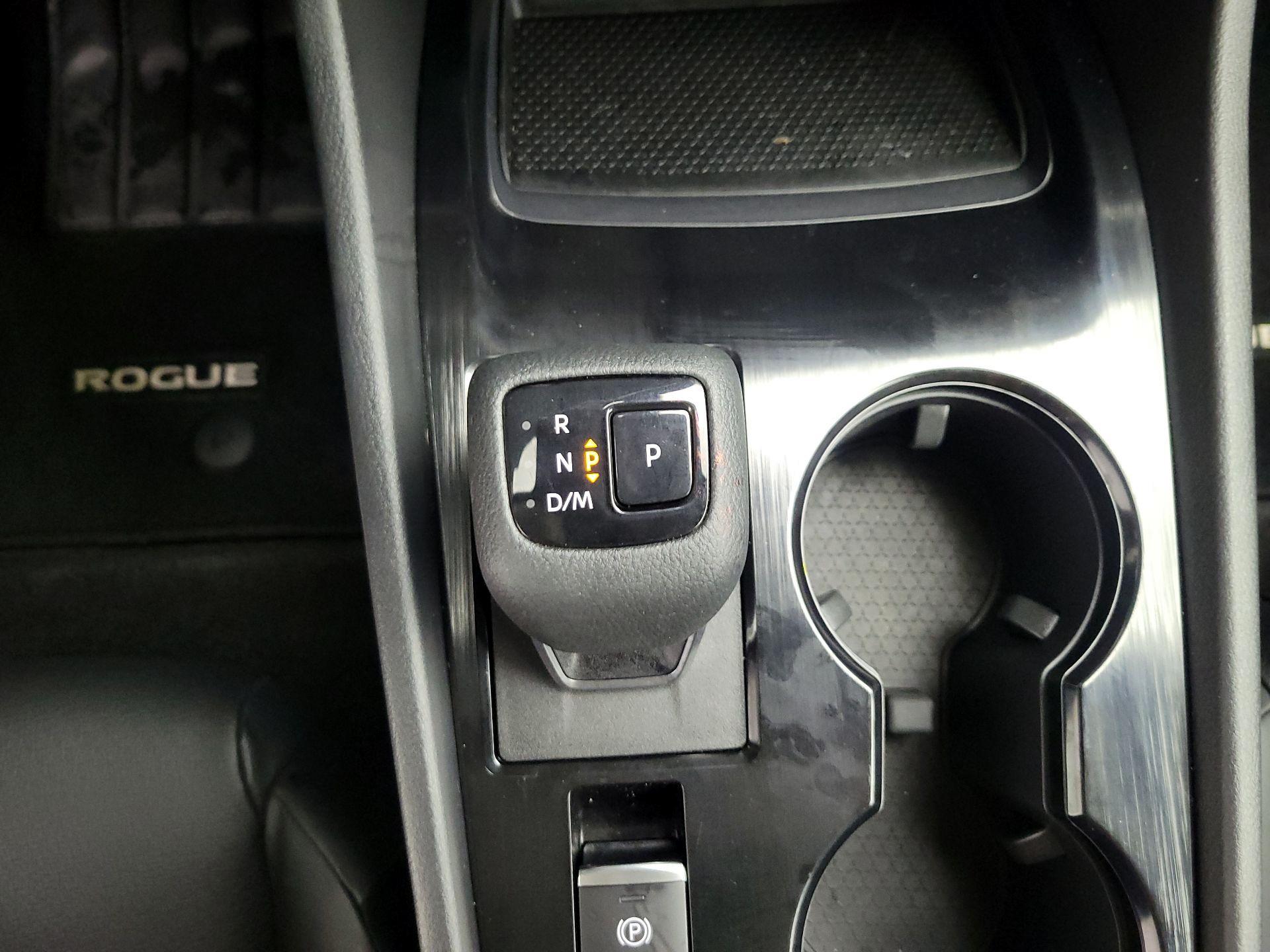 Thumbnail: 2023 Nissan Rogue - 15