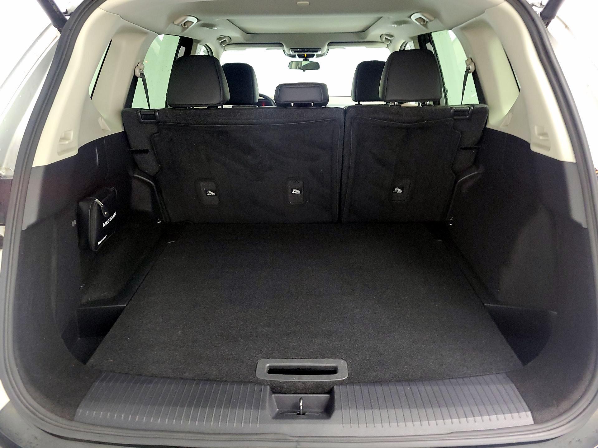 Thumbnail: 2023 Nissan Rogue - 16