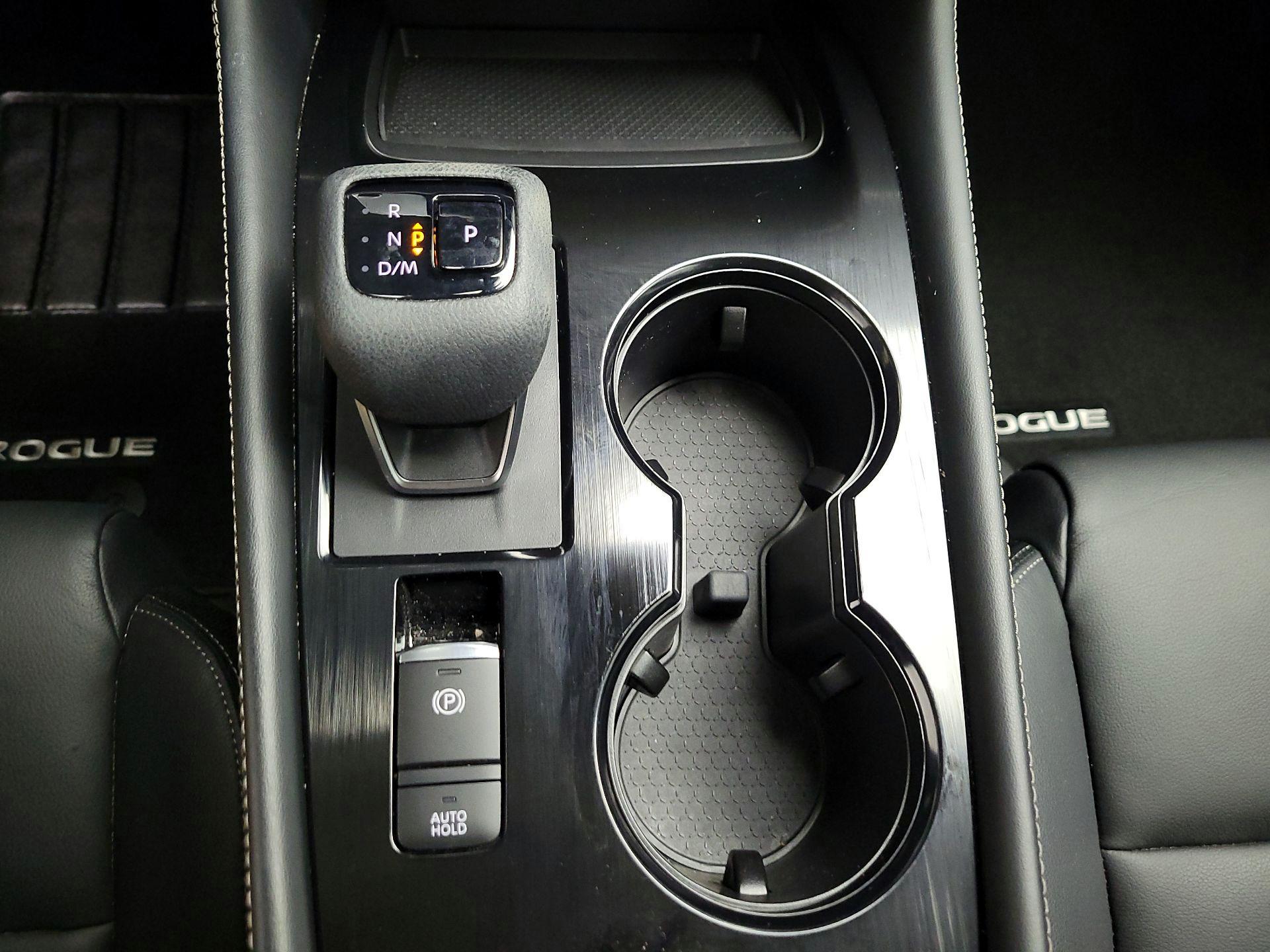 Thumbnail: 2023 Nissan Rogue - 18