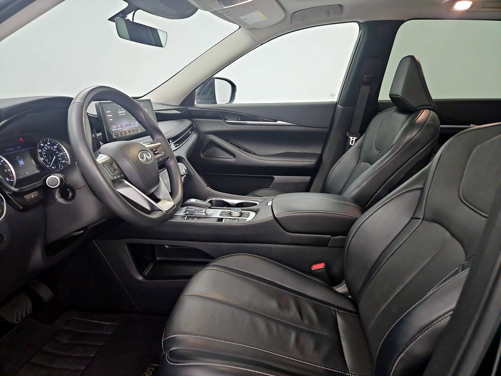 Thumbnail: 2023 INFINITI QX60 - 11