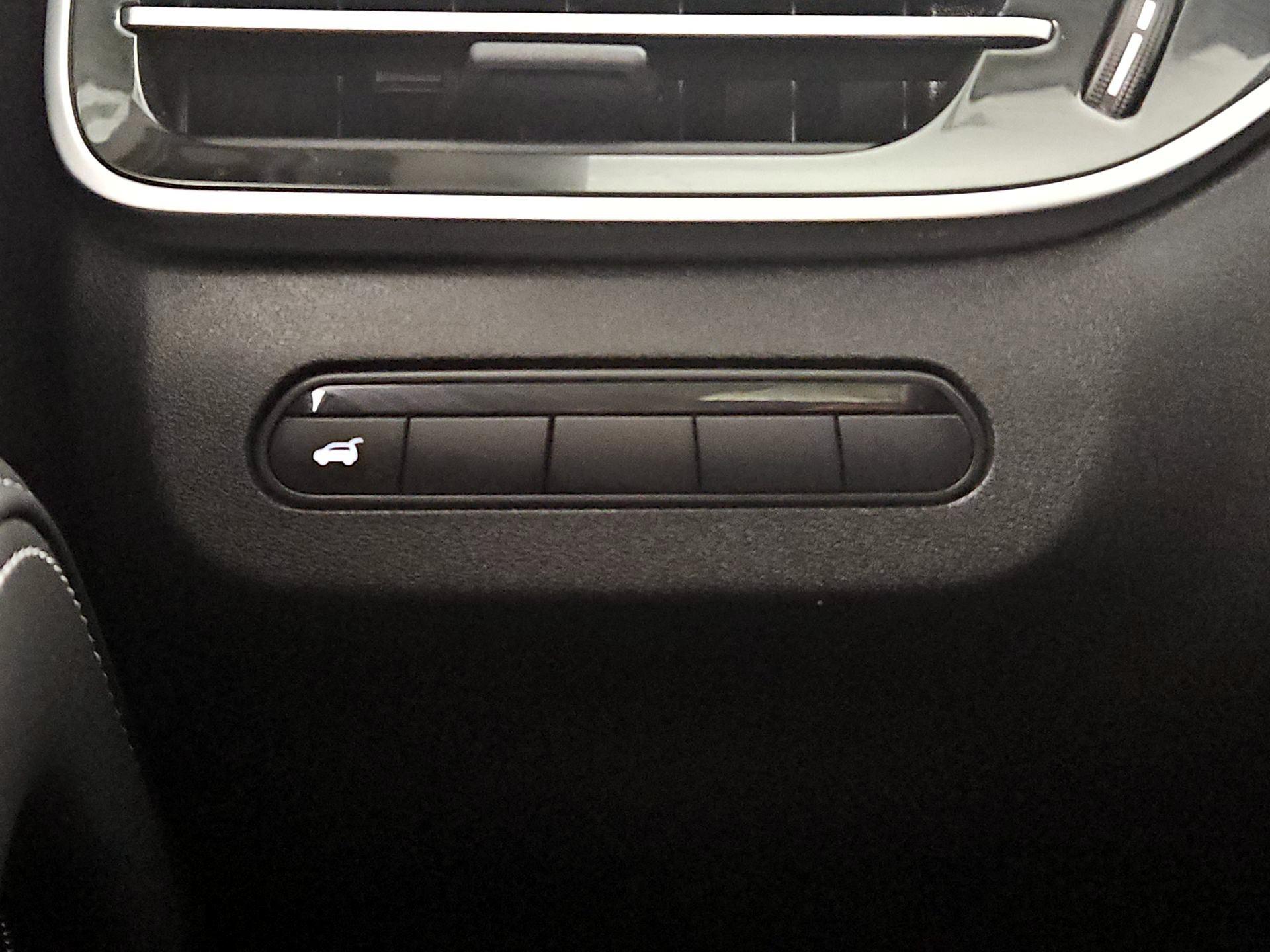 Thumbnail: 2023 INFINITI QX60 - 13