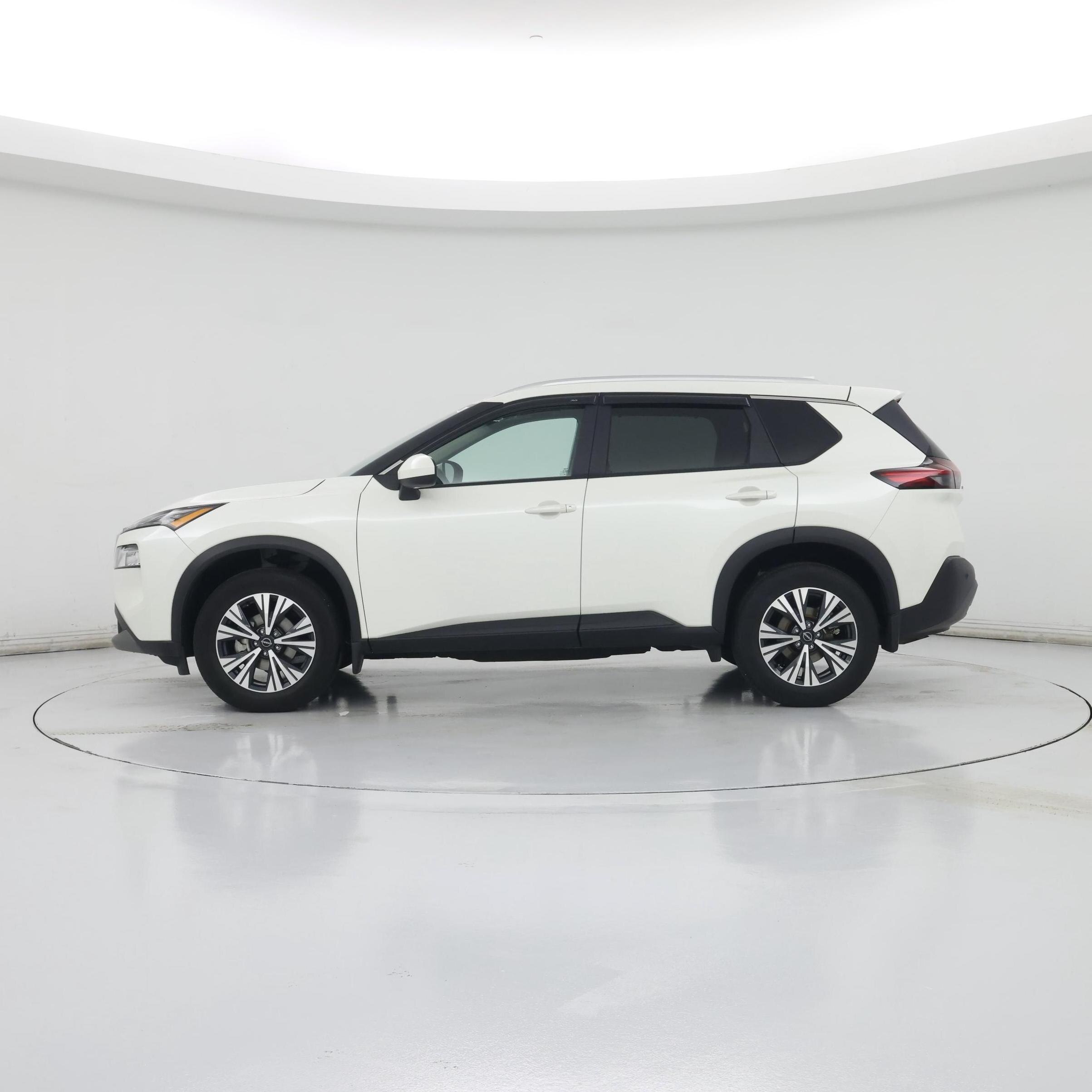 Thumbnail: 2023 Nissan Rogue - 3