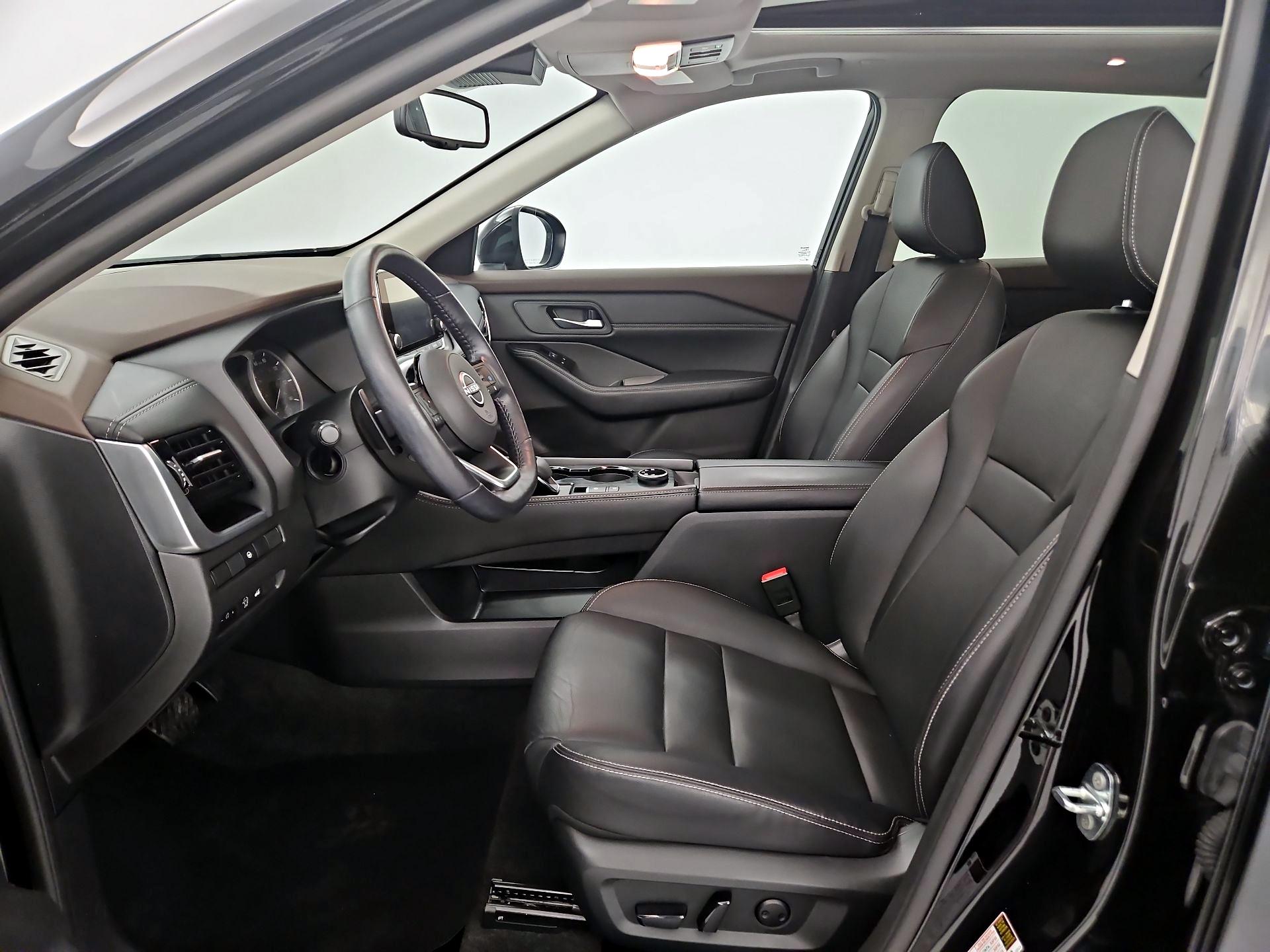 Thumbnail: 2023 Nissan Rogue - 11