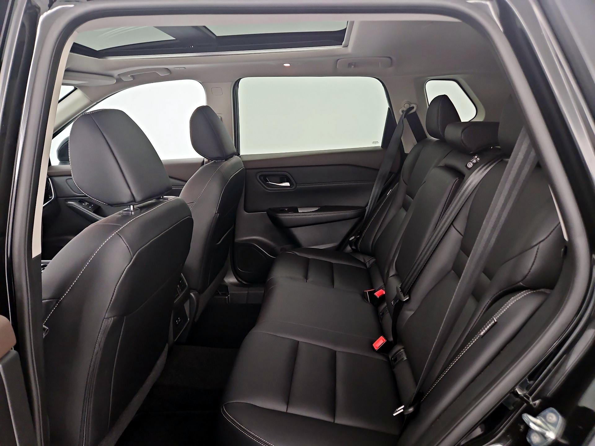 Thumbnail: 2023 Nissan Rogue - 20