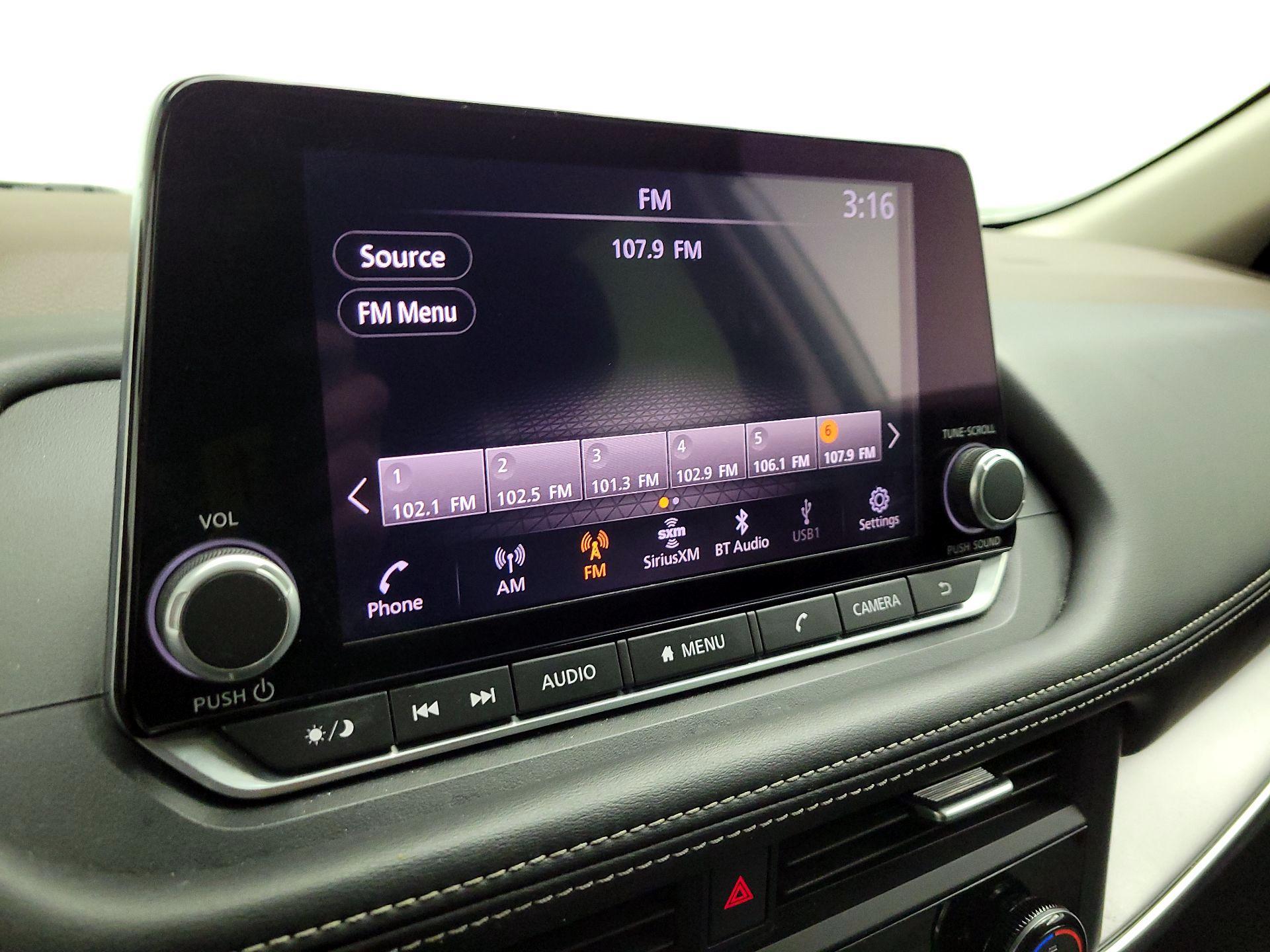 Thumbnail: 2023 Nissan Rogue - 14