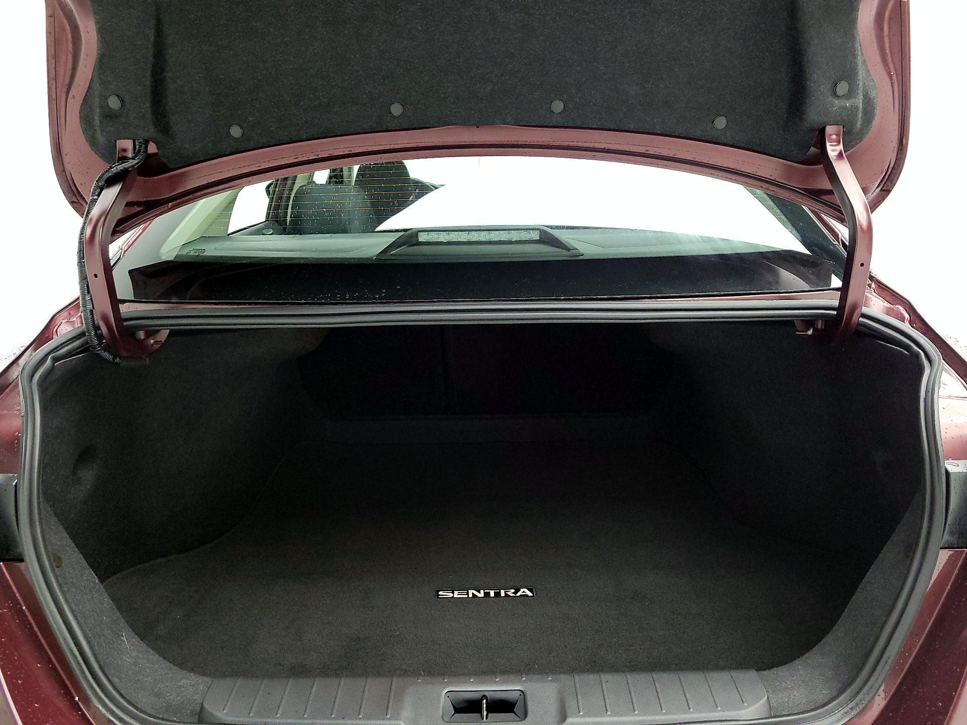 Thumbnail: 2025 Nissan Sentra - 20