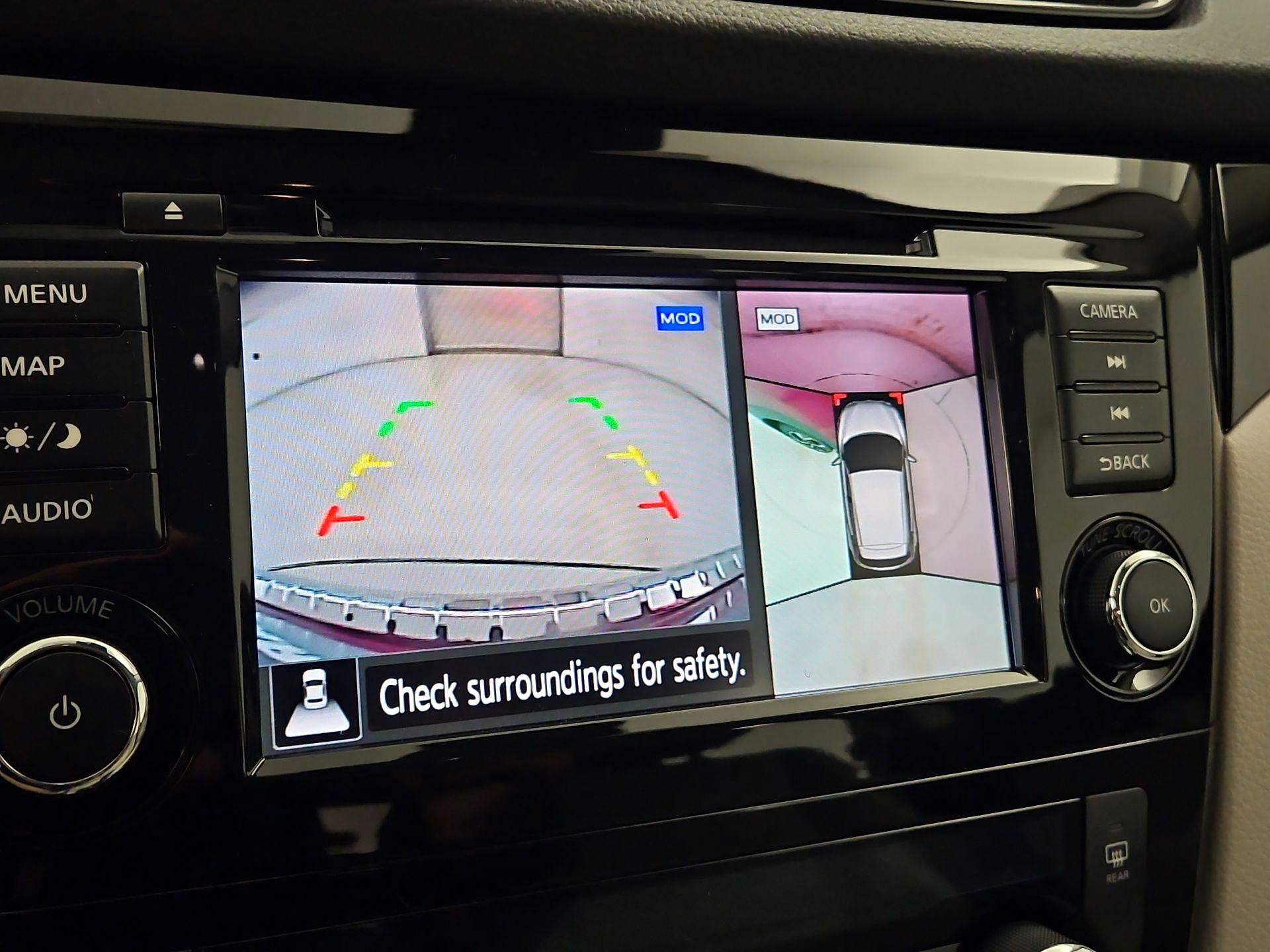 Thumbnail: 2022 Nissan Rogue Sport - 15