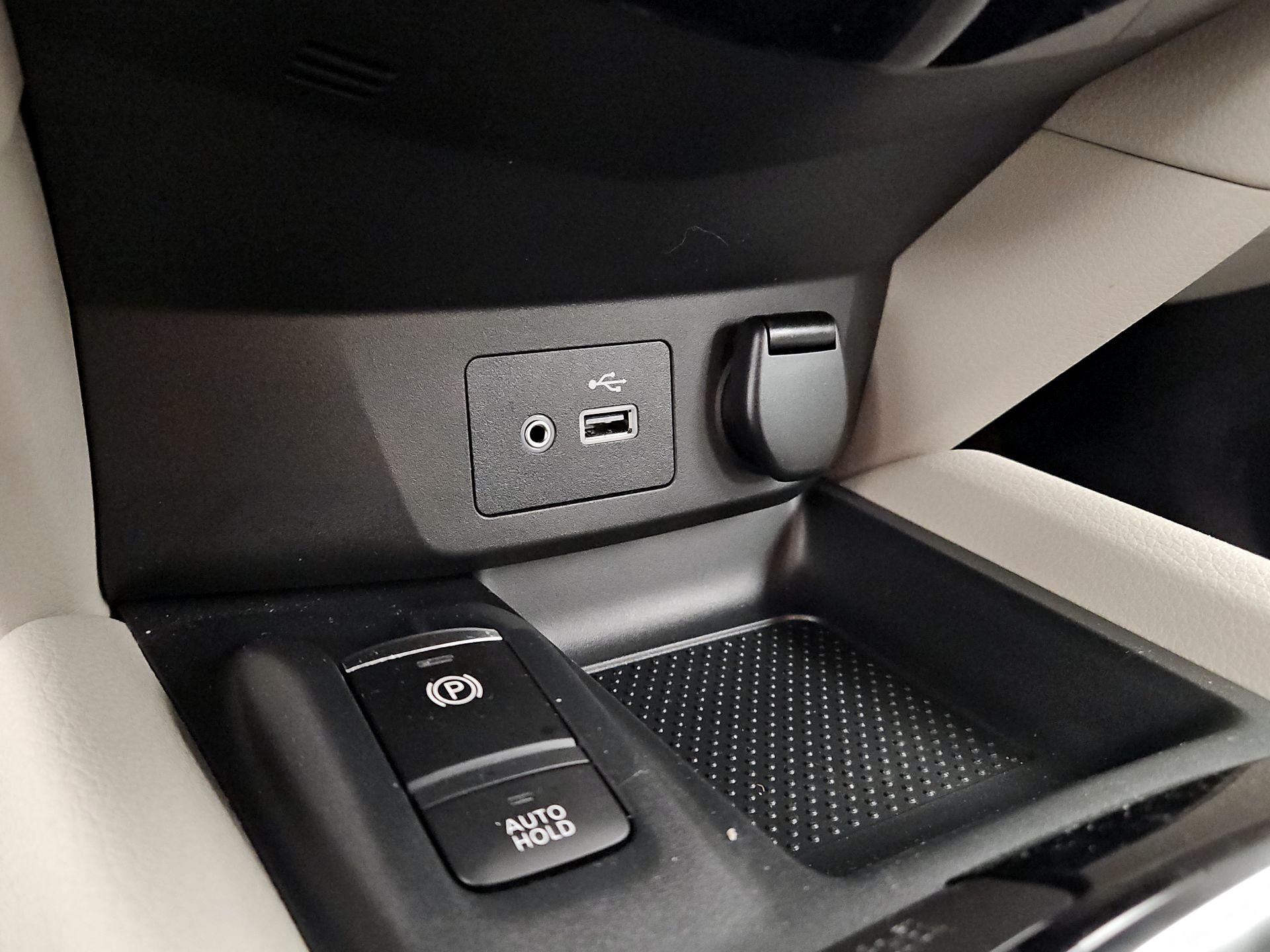 Thumbnail: 2022 Nissan Rogue Sport - 19