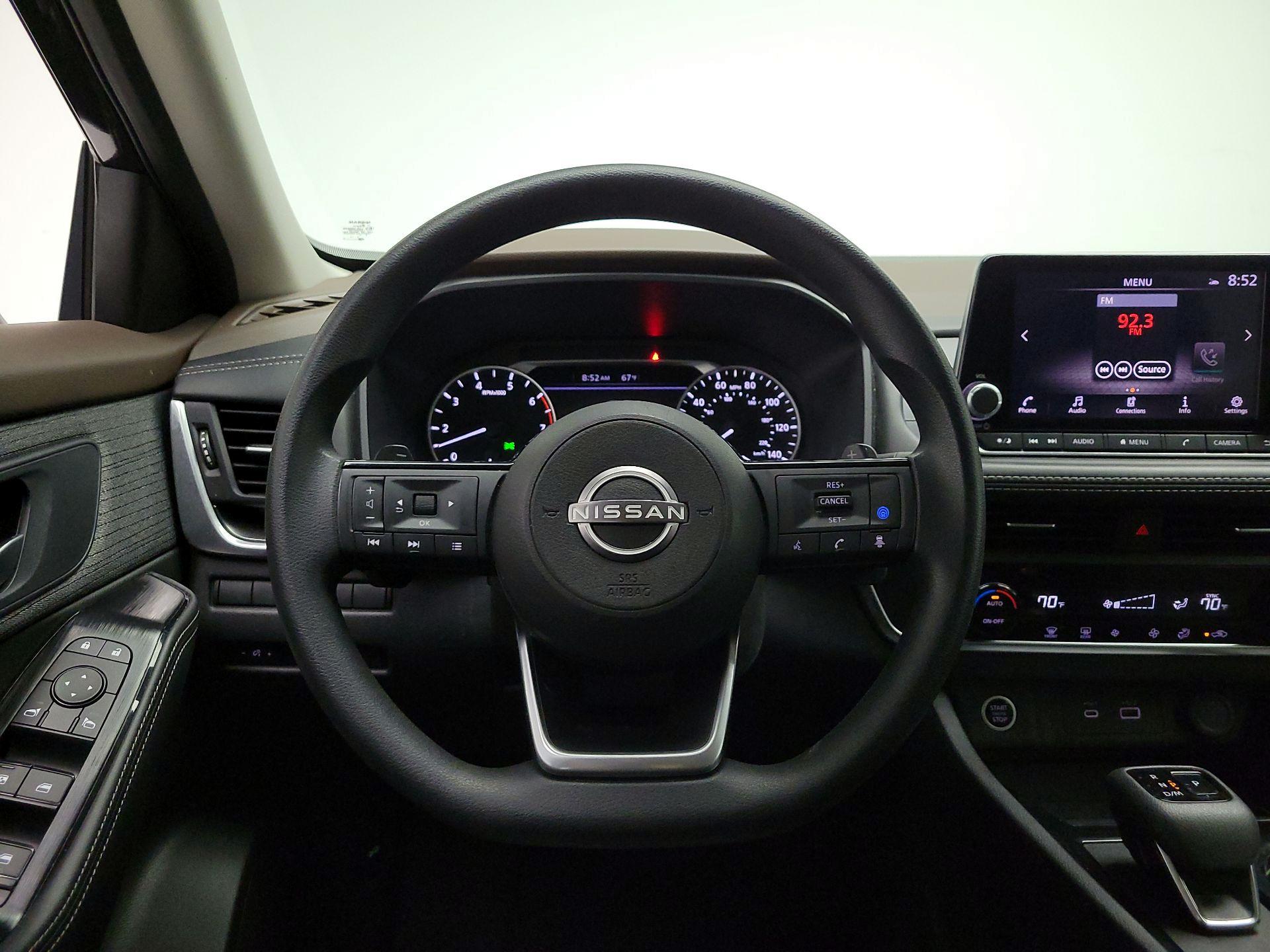 Thumbnail: 2023 Nissan Rogue - 10