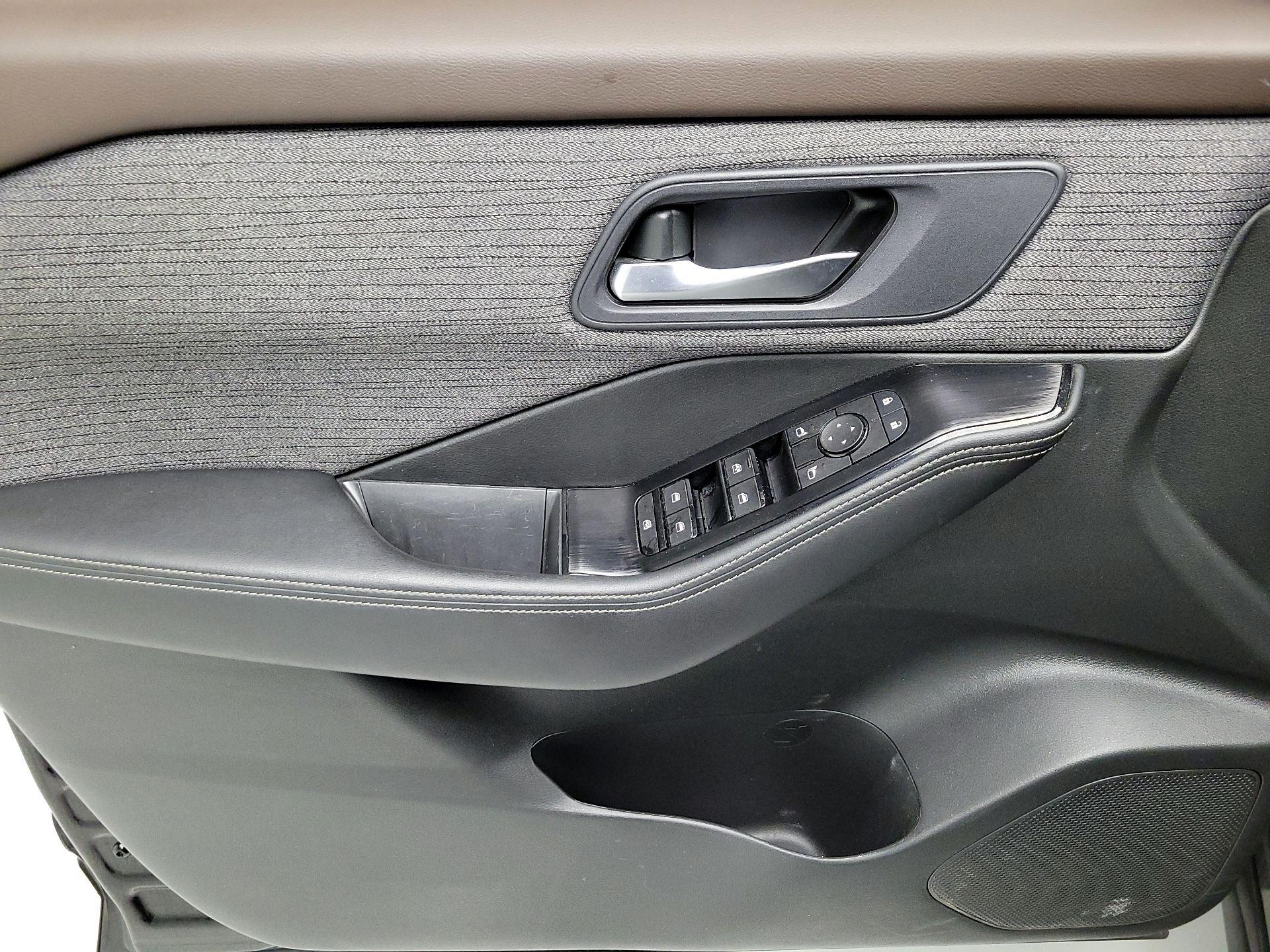 Thumbnail: 2023 Nissan Rogue - 12