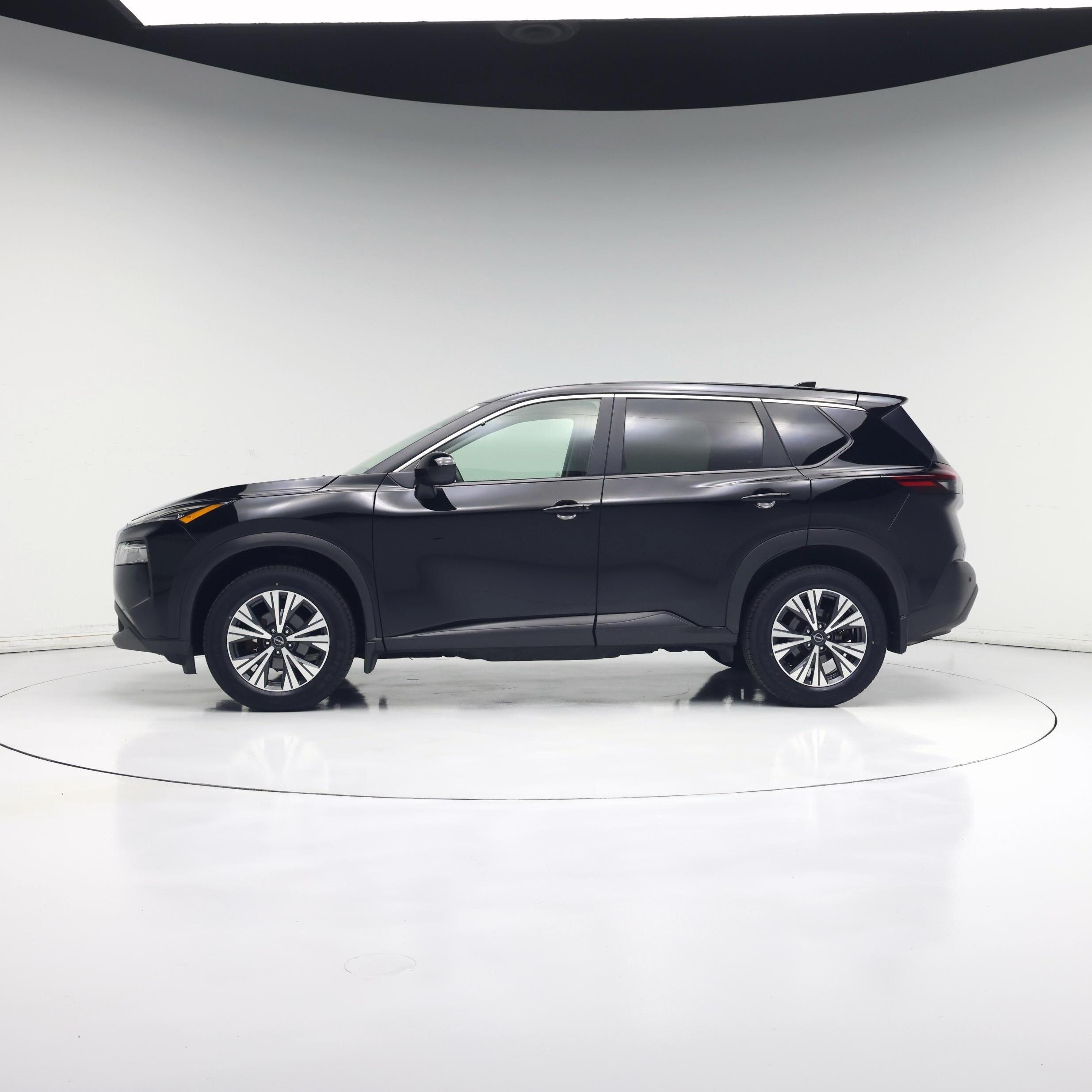Thumbnail: 2023 Nissan Rogue - 3