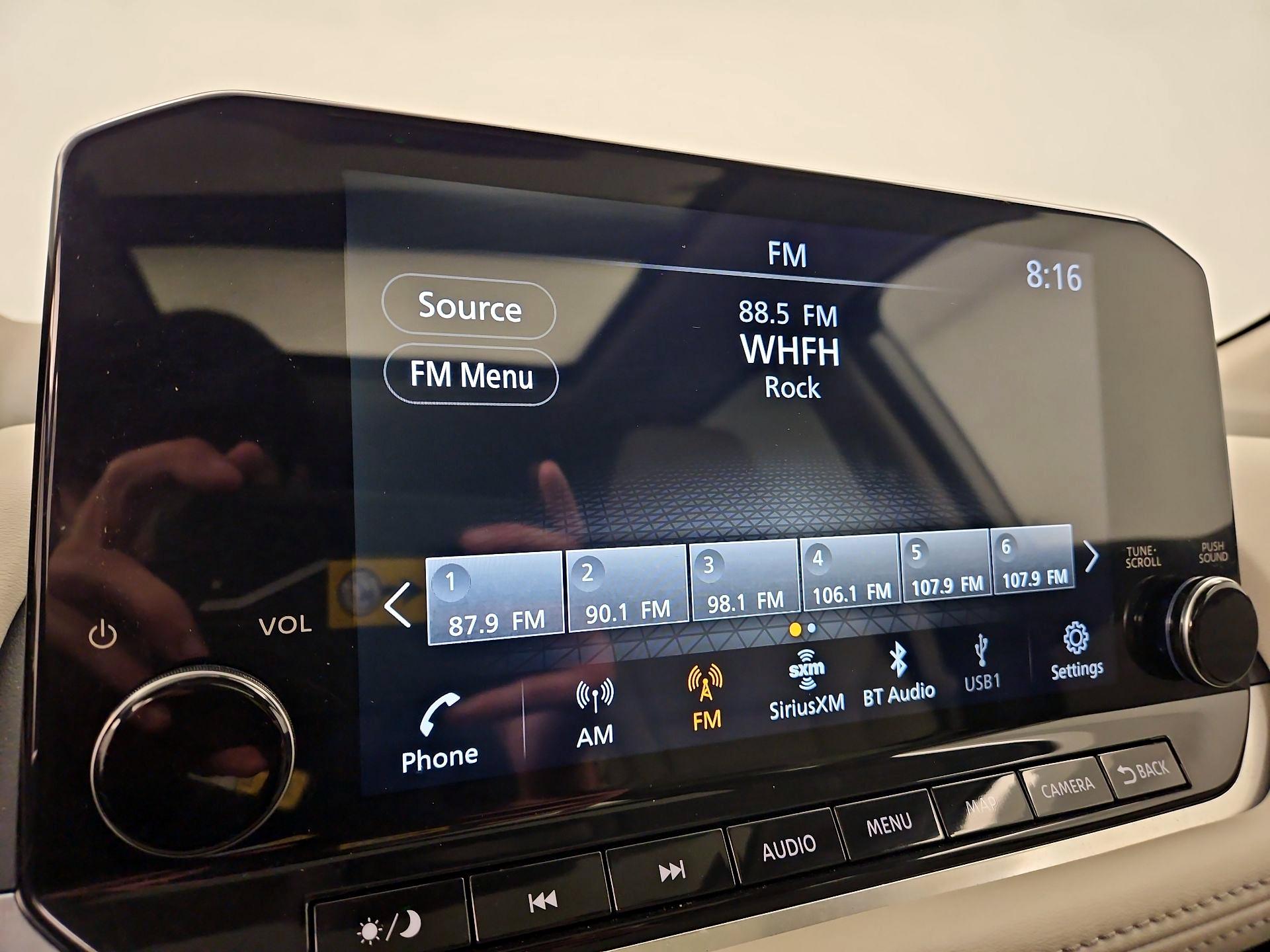 Thumbnail: 2023 Nissan Rogue - 16