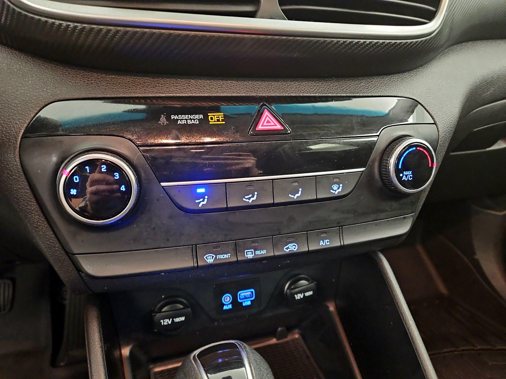 Thumbnail: 2019 Hyundai Tucson - 16