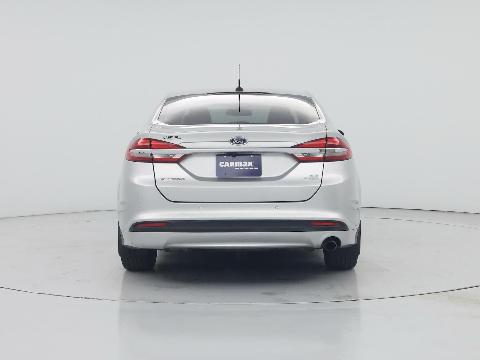2018 Ford Fusion SE - Photo 7
