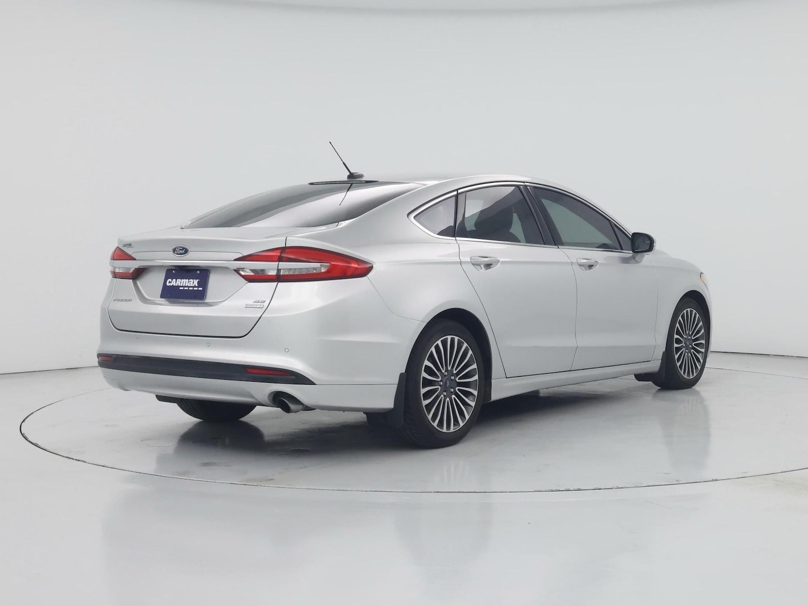 2018 Ford Fusion SE - Photo 9
