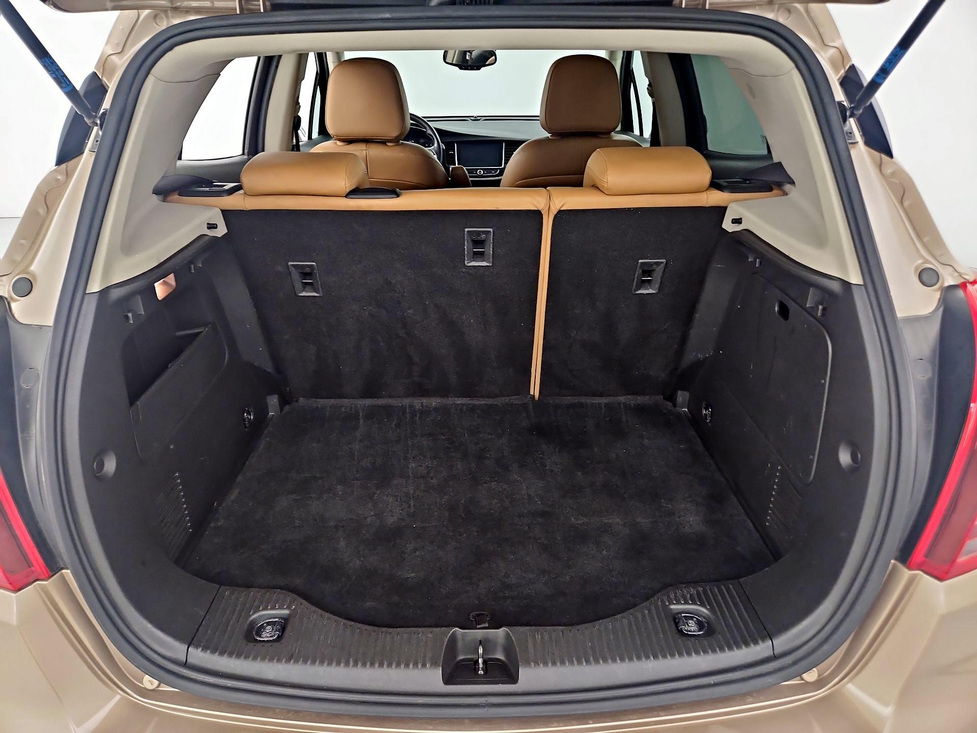 Thumbnail: 2018 Buick Encore - 20