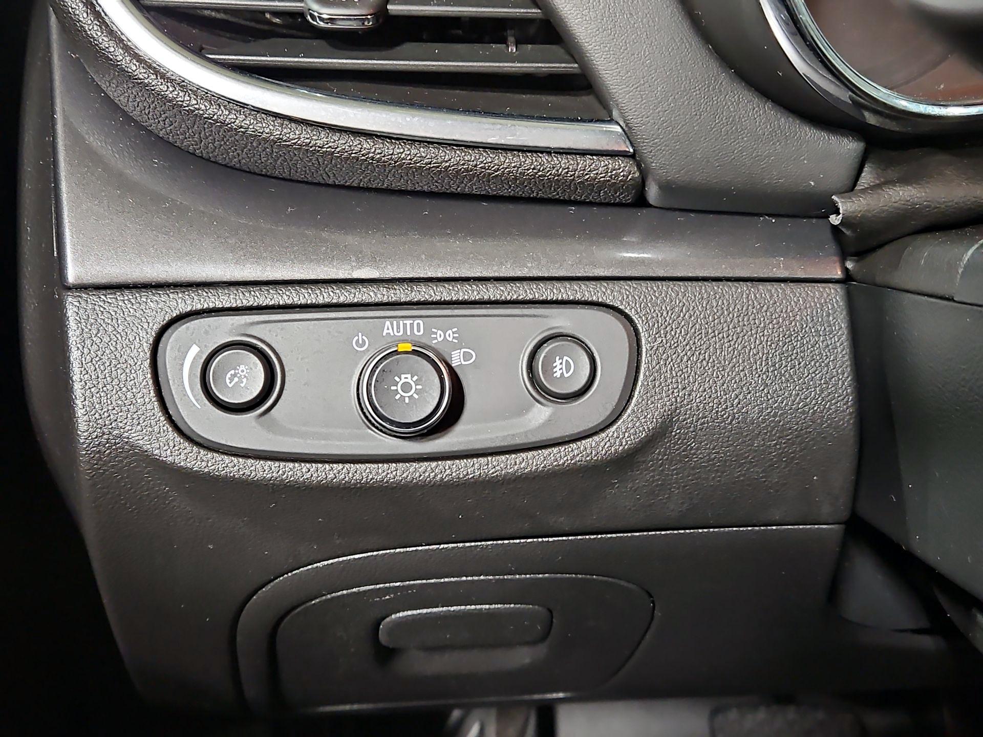 Thumbnail: 2018 Buick Encore - 13