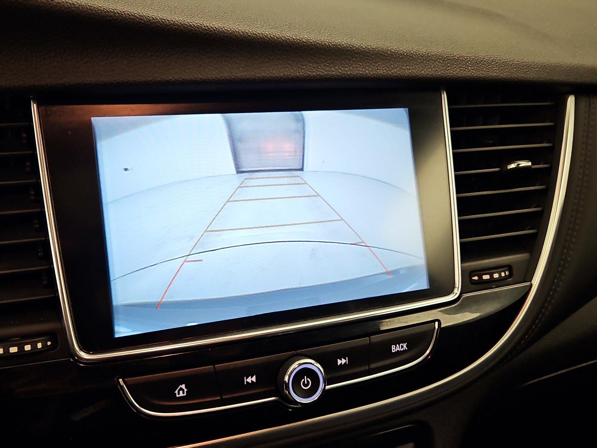 Thumbnail: 2018 Buick Encore - 15